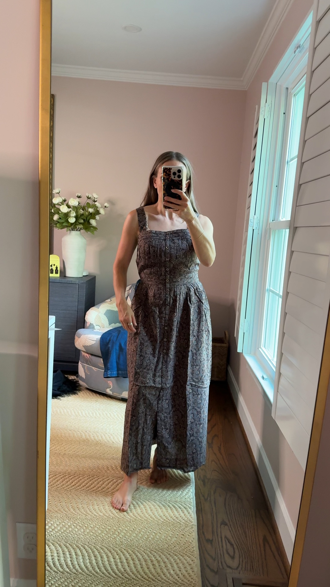 I’m so sad. This Paige dress is the perfect summer to fall dress but it’s too small. I’m wearing a size 2.

#LTKootd #LTKPetite #LTKSeasonal