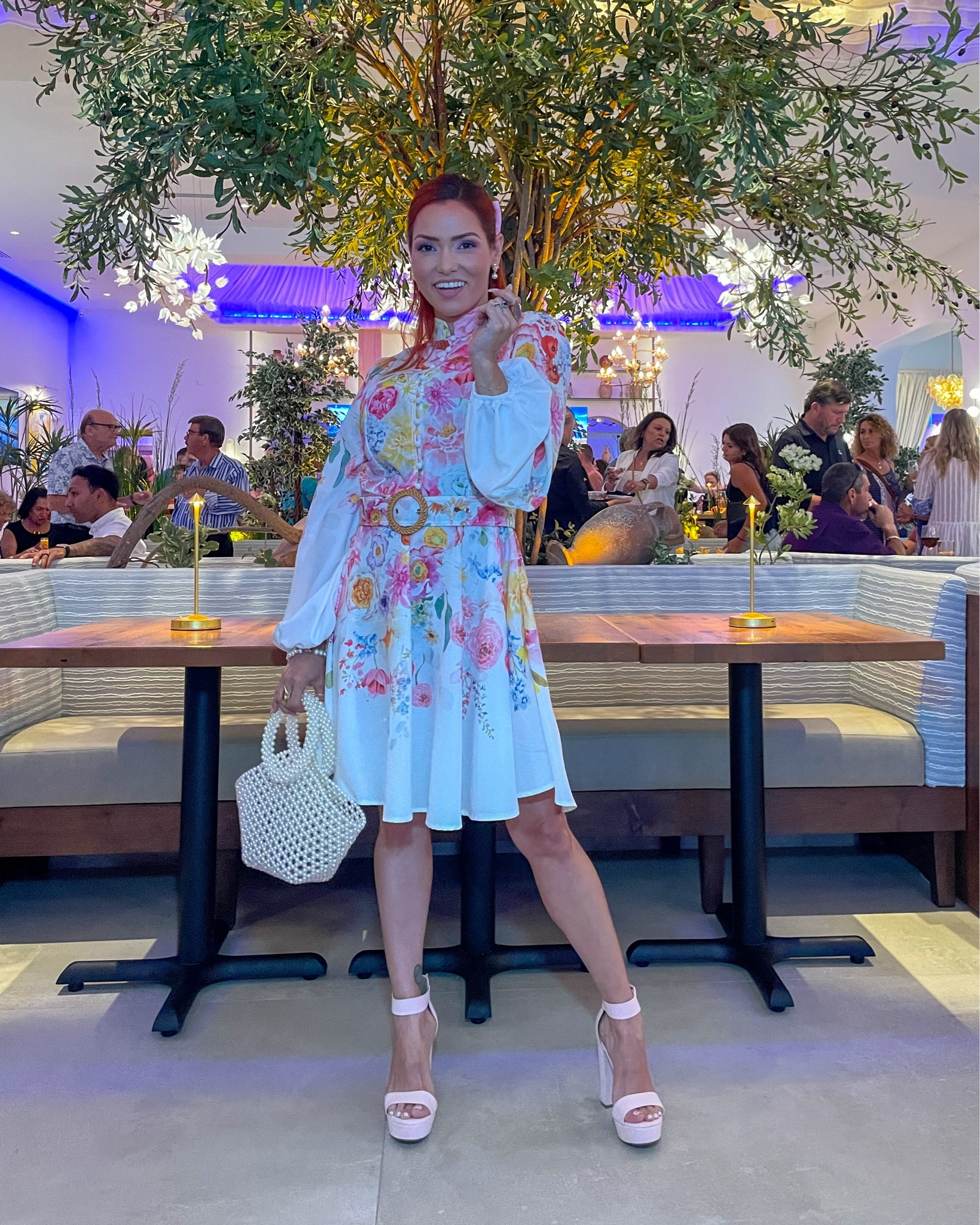 I am obsessed with this Beautiful classy long sleeve floral print dress and it pairs so well with these comfortable chunky heels and pearl purse. 

#LTKPetite #LTKStyleTip #LTKFindsUnder50