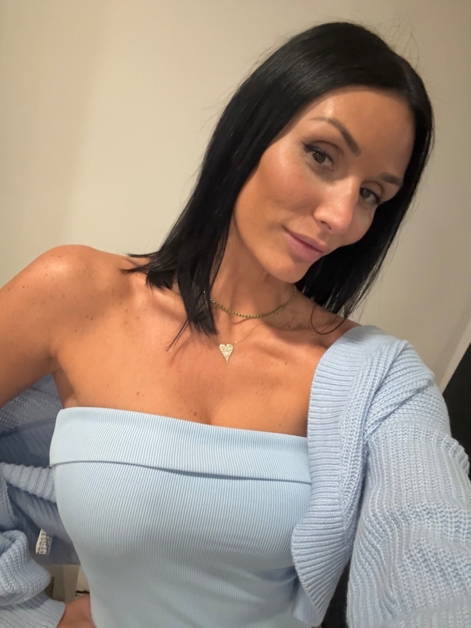 Glowing Skin for the Spring 🌸

#LTKmorningroutine #LTKgrwm #LTKselfcare