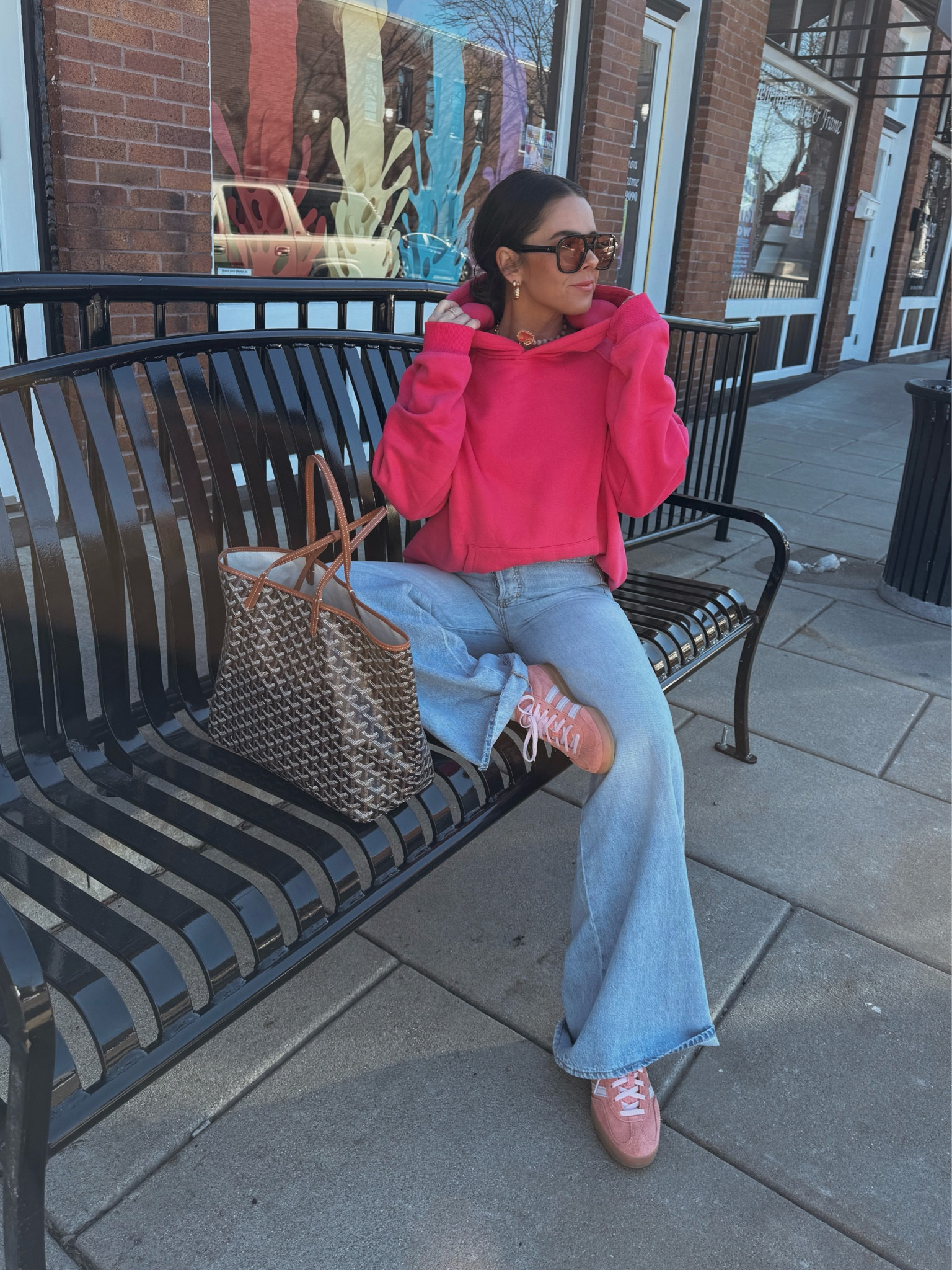 The best hoodie🫶🥰
Amazon style
Abercrombie denim 
Outfit inspiration 
Mom style


#LTKStyleTip #LTKFindsUnder50 #LTKFindsUnder100