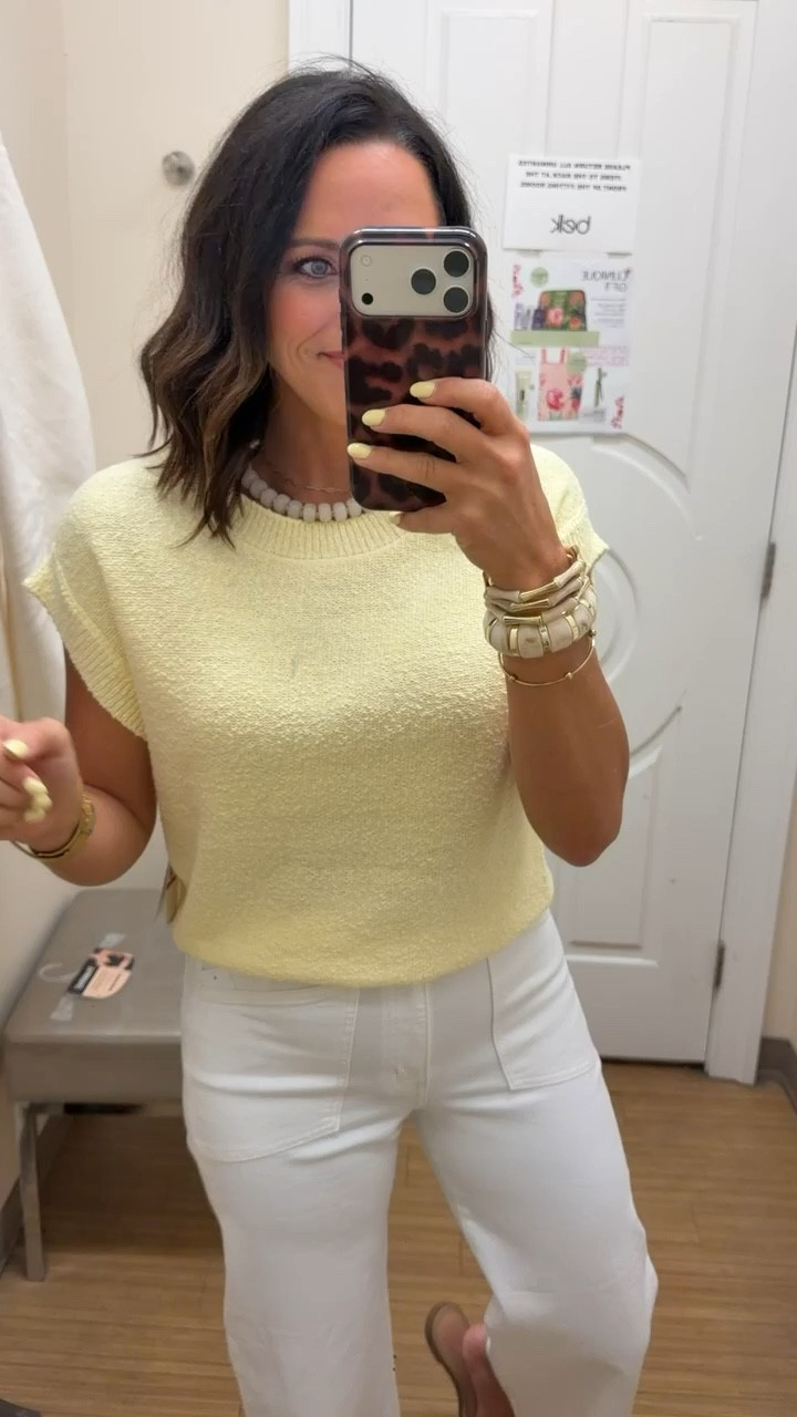 Butter yellow textured top from Belk 💛 wearing size XS. So cute with white pants for a fresh spring outfit.

#belkstyle #springoutfits #butteryellow #springfashion #casualstyle #womensfashion #ltkstyle #ltkunder100 #outfitinspo