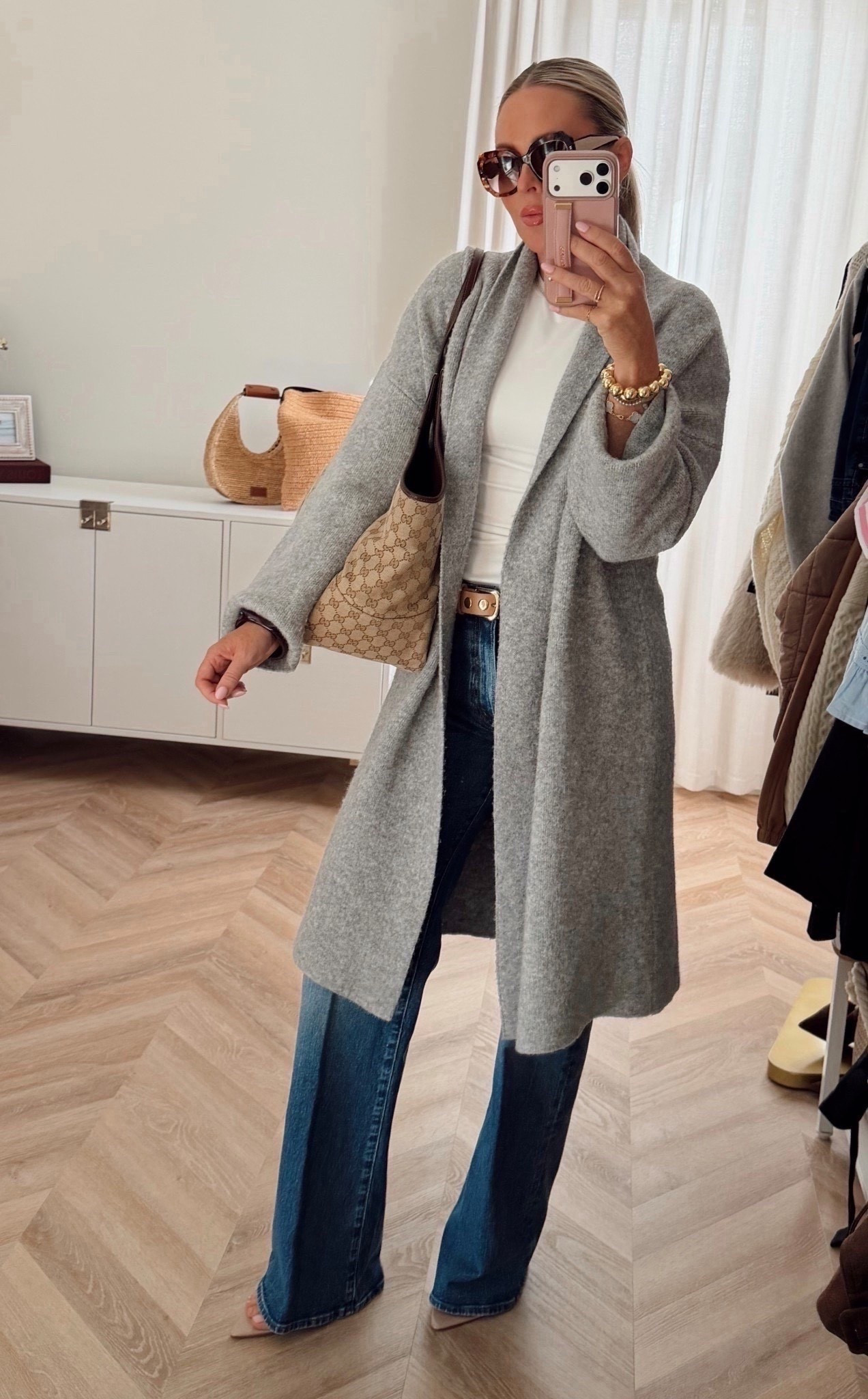 Bodysuit smoothing… without the bodysuit! 🤍Double layered (not see-through), crazy stretch, and SO flattering.
20% off today off!✨🔥

layering tee. amazon fashion. wardrobe essential. capsule pieces. 

#LTKgrwm #LTKootd