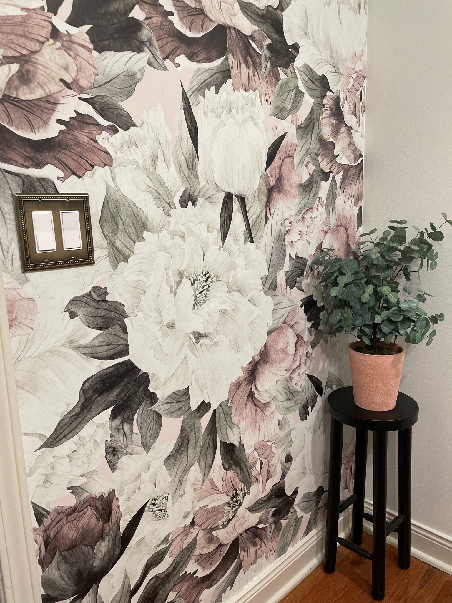 I love how this powder room turned out so much! This wallpaper is still my favorite statement 😍

#LTKhome
