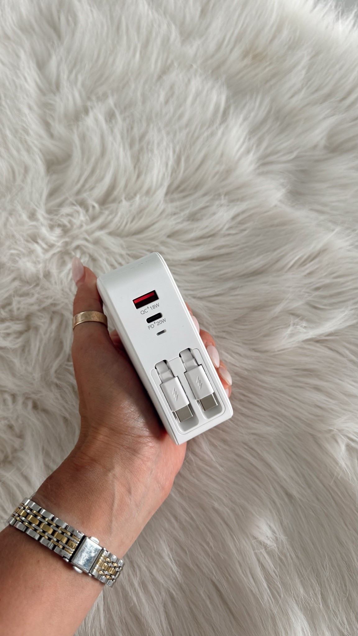 This charger 🔌 can charge 5 things at once— I ALWAYS take this with us on our family trips so we can charge all of the devices.

#LTKdayinmylife #LTKgrwm #LTKSaleAlert