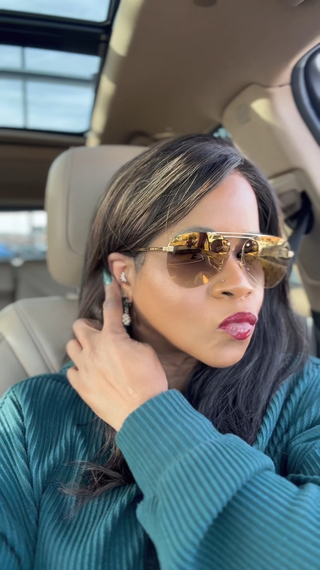 I had a really good face day so I had to tell y’all. 😜😜 
It’s a winter look I have been working on. I’m also excited that my new ear conch and 3rd ear hole is healing nicely. 
Styled ears are IN! 

#LTKWatchNow #LTKBeauty #LTKStyleTip