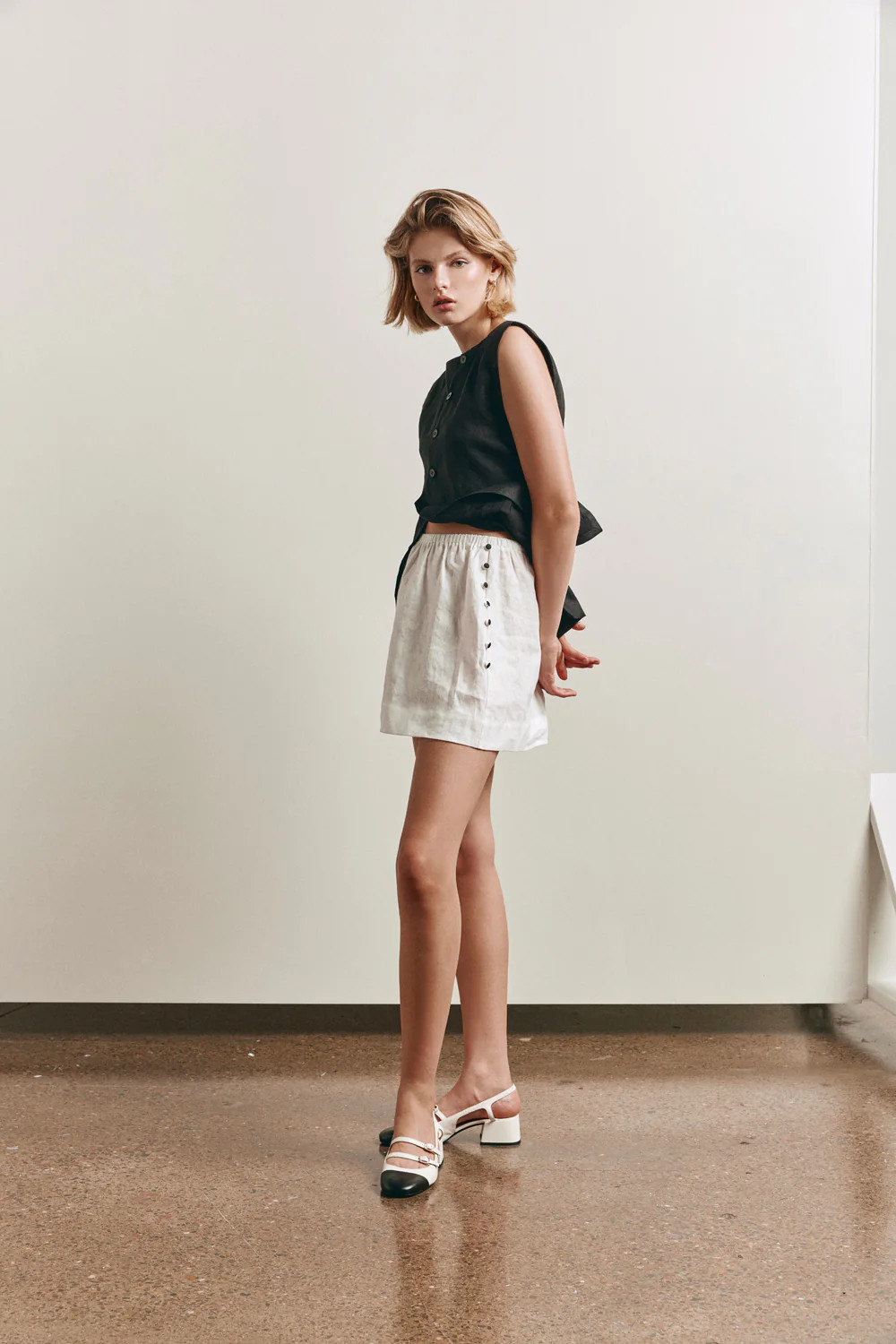 Nature of Art Linen Mini Skirt White | VRG Grl