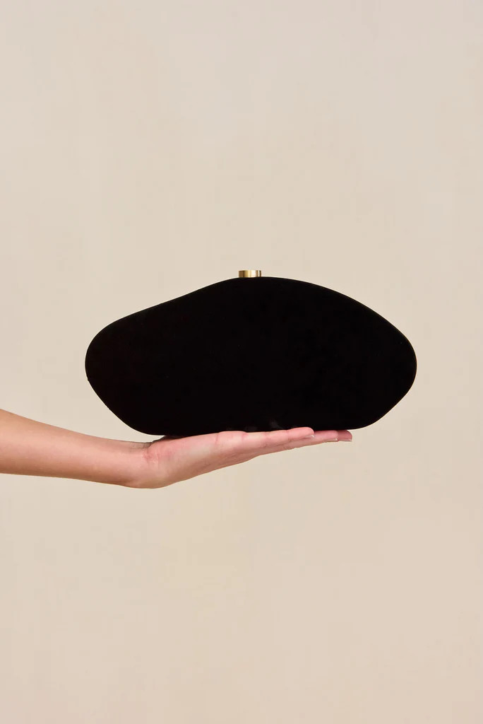 CALDERA CLUTCH - BLACK VELVET | Cult Gaia - US
