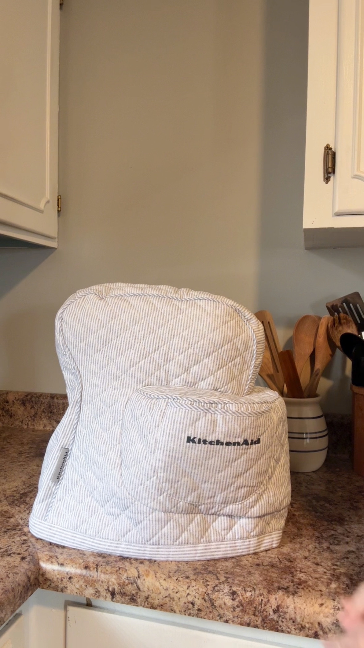 KitchenAid stand mixer covers are perfect to keep your mixer safe + clean!👩🏼‍🍳🍰
Pictured in color "ink blue stripe"

#LTKSpringSale #LTKHome