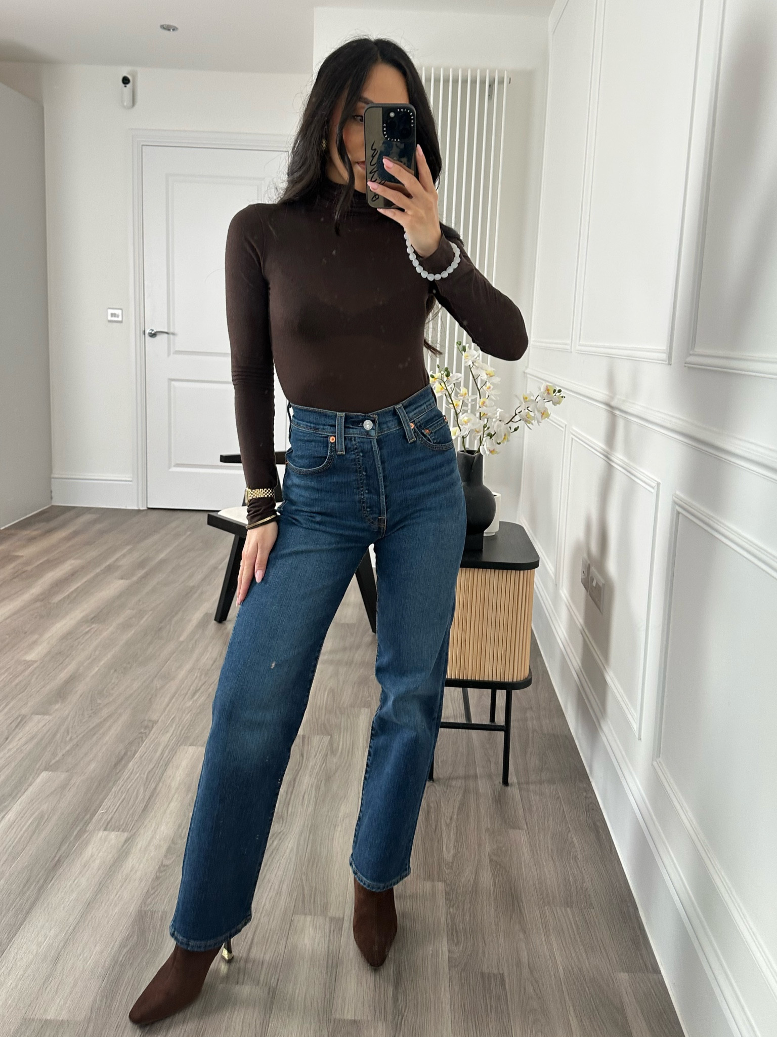 These may be the best fitting jeans I own 👖 wearing size 24 waist and leg 30 (usually a UK size 6) 



#LTKstyletip #LTKeurope