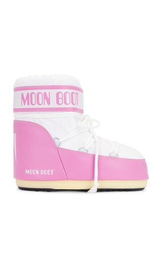 MOON BOOT | Revolve Clothing (Global)