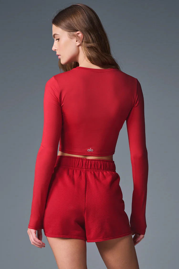 Alosoft Crop Finesse Long Sleeve | Alo Yoga (US)