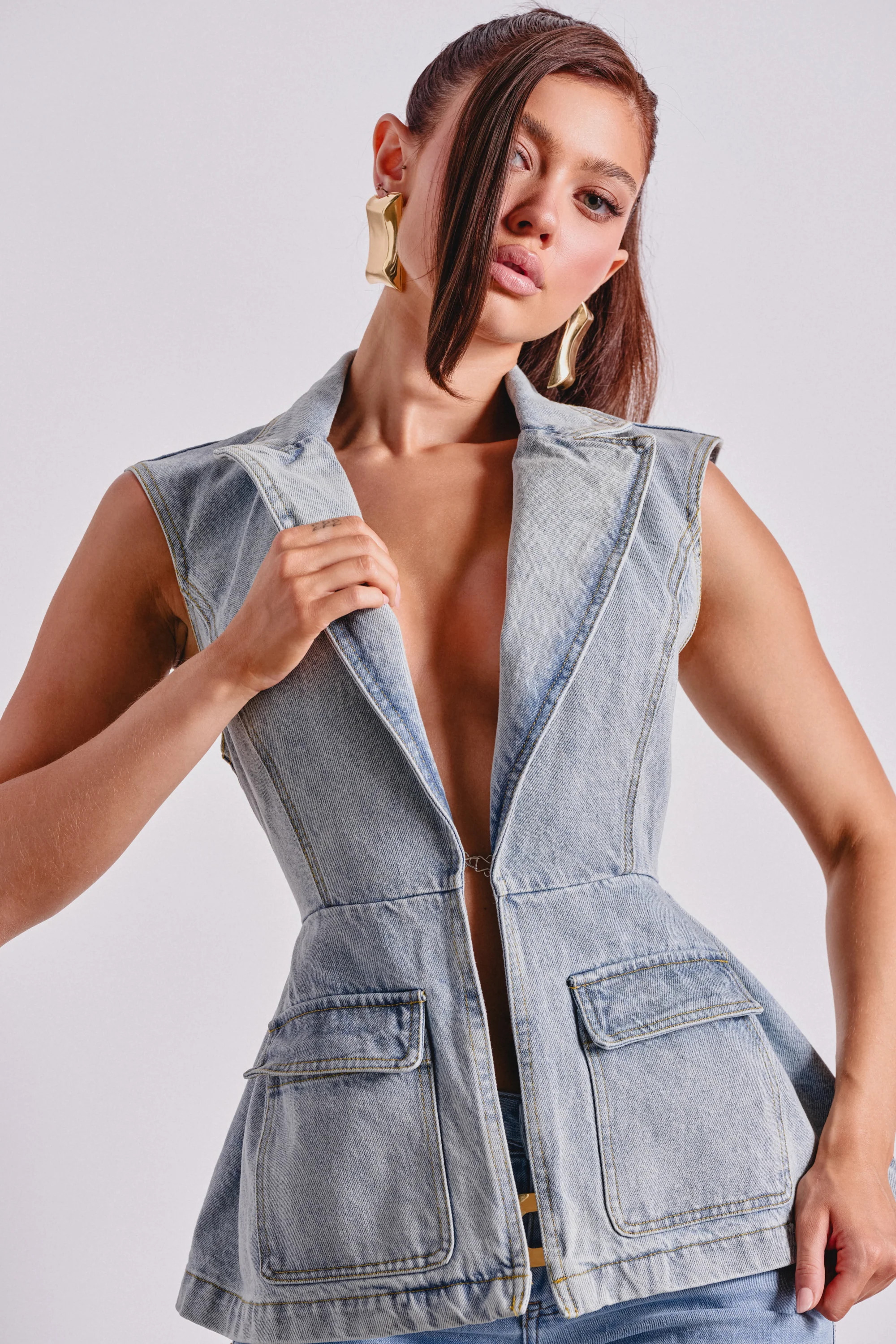 SCOUT DENIM BLAZER VEST | AKIRA