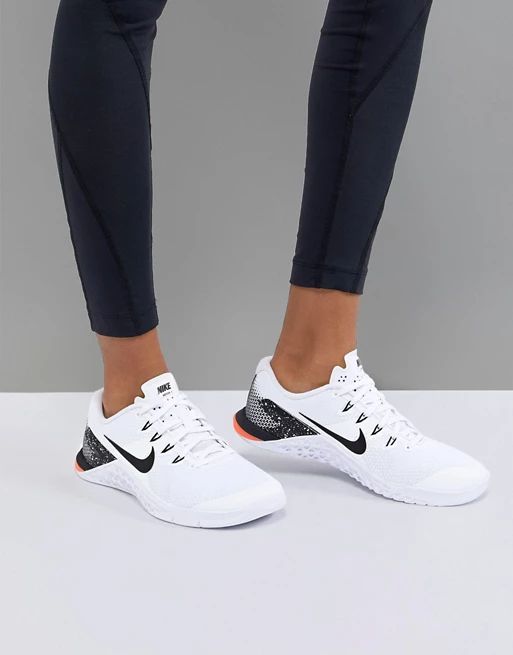 Nike Training Metcon Trainers In White And Red | ASOS UK