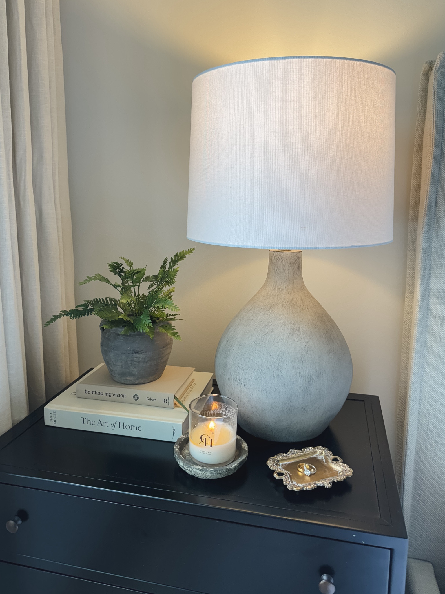 Nightstand decor

#LTKHome