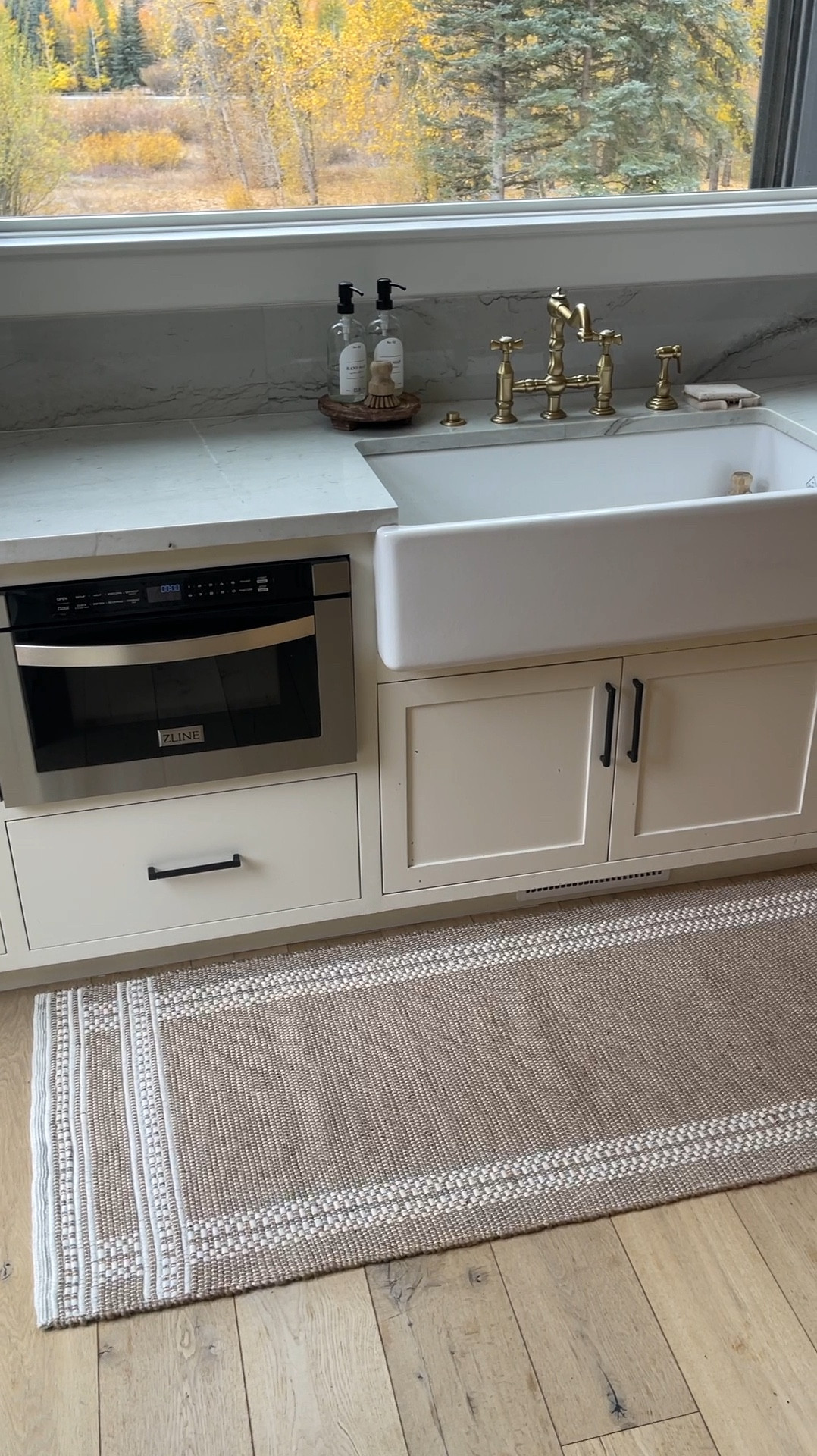 HOME \ new neutral runner from
Target! 

Kitchen
Rug
Decor 

#LTKVideo #LTKFindsUnder100 #LTKHome