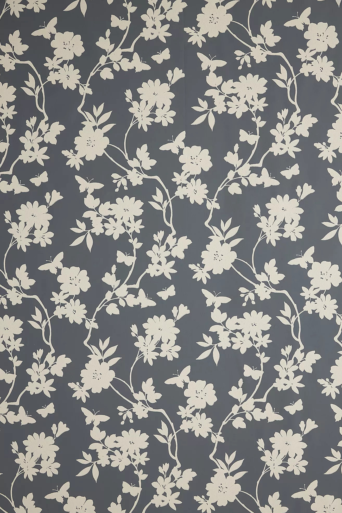 Flutter Vine Wallpaper | Anthropologie (US)