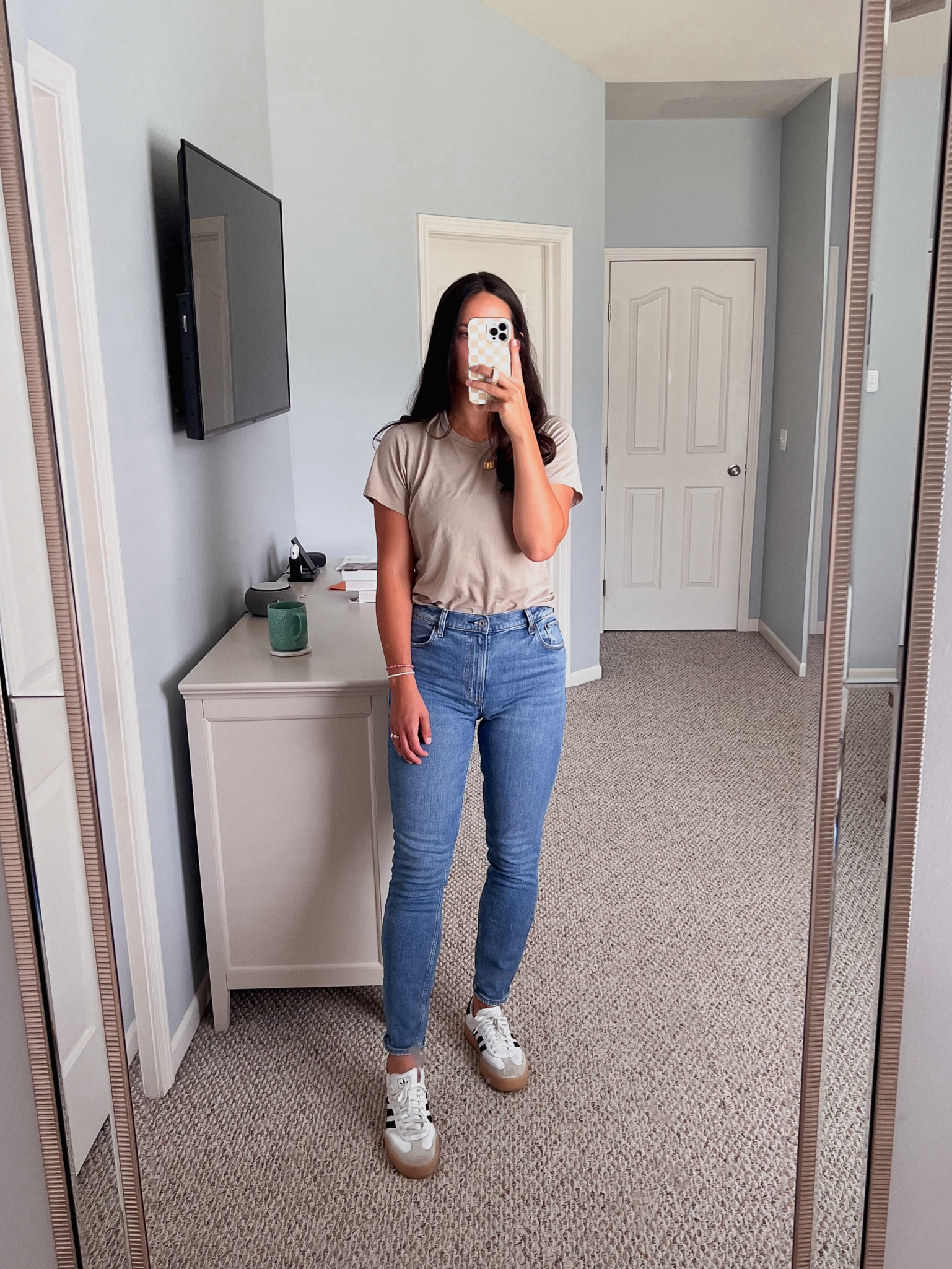 25% off + 15% off with code: SUITEAF

Skinny Jeans
Adidas samba sneakers
Fall outfits


#LTKStyleTip #LTKFindsUnder100 #LTKxAF