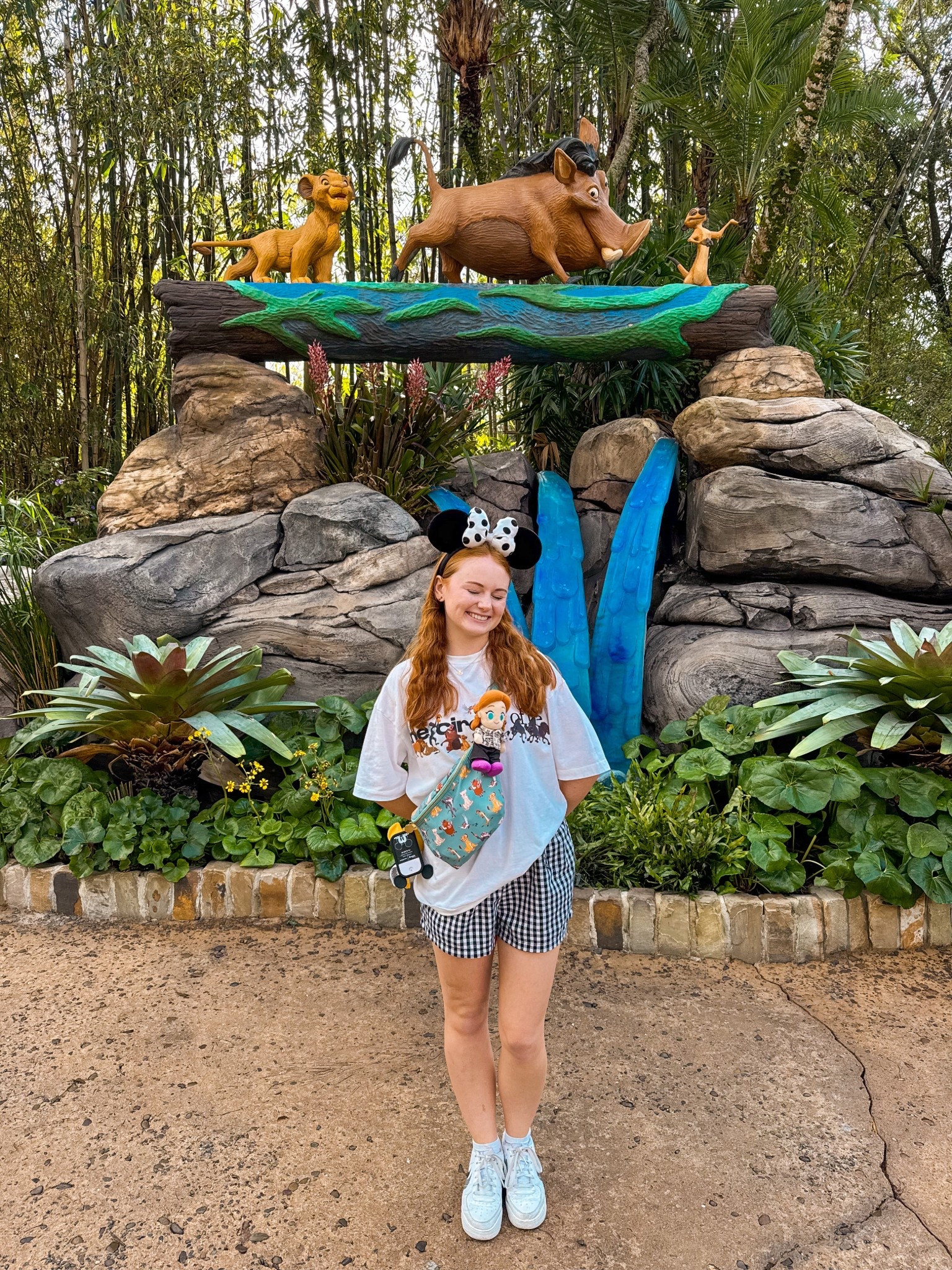 Animal kingdom lion king inspired outfit!!✨🦁💚

#LTKstyletip #LTKtravel #LTKbag