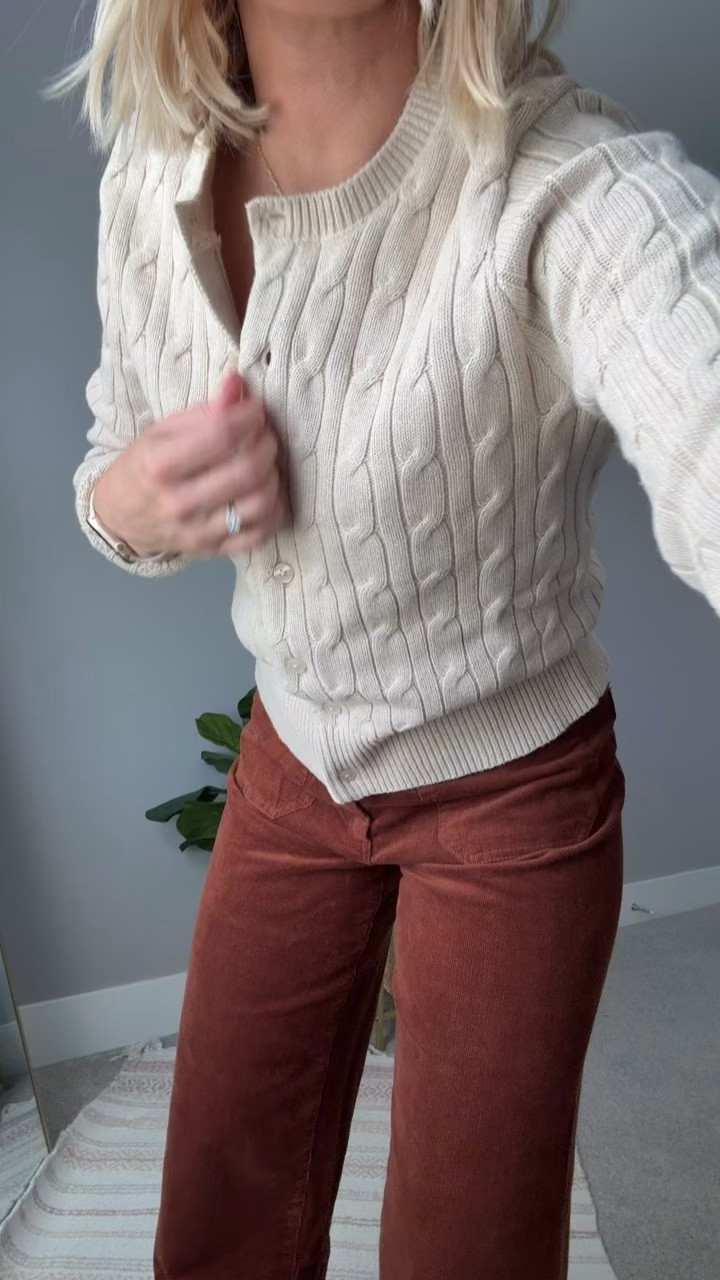 I love these stretch corduroy pants. They are the perfect pants for fall! I’m wearing a 0/short

#LTKPetite #LTKOver40 #LTKSeasonal