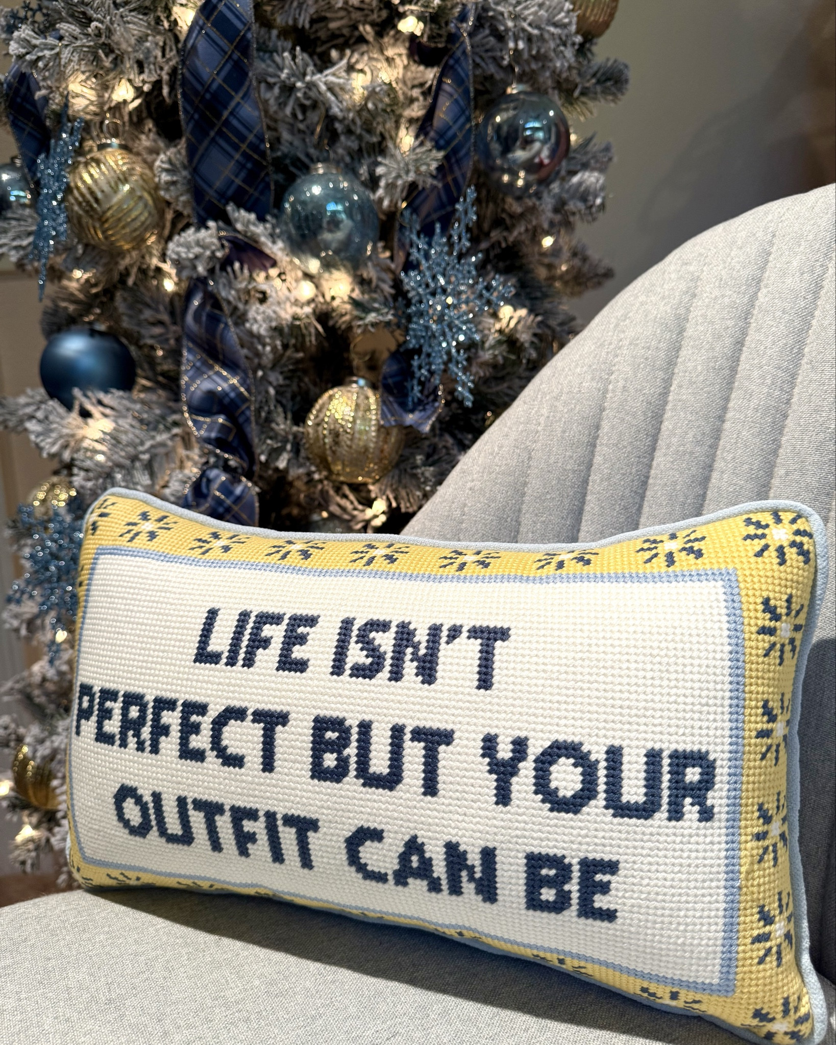 The cutest needlepoint pillow for only $19.99 💛

#LTKFindsUnder50 #LTKGiftGuide