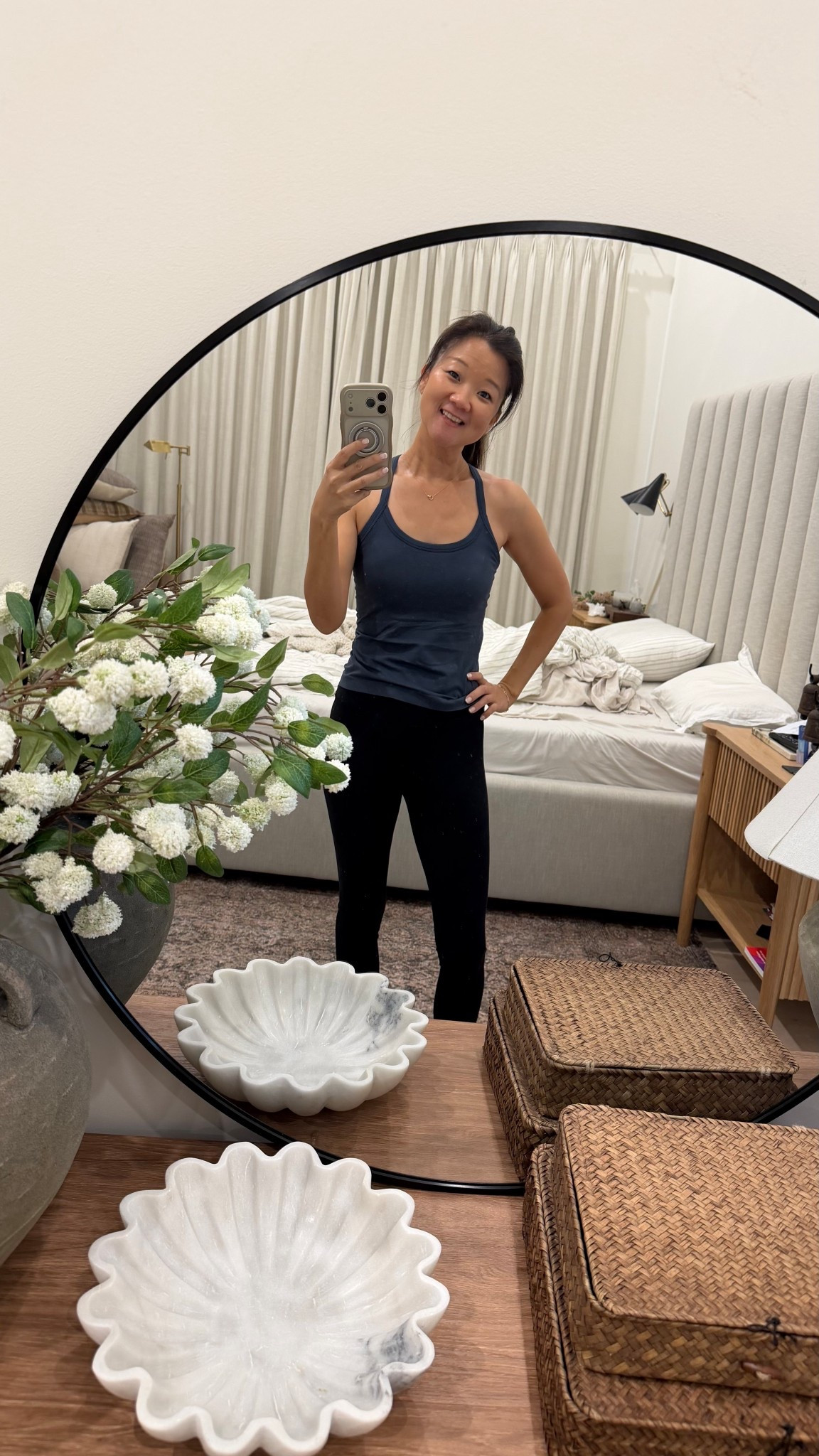 So impressed with the quality of this tank top from Amazon and leggings from Old Navy! ￼

#LTKSaleAlert #LTKHome #LTKActive