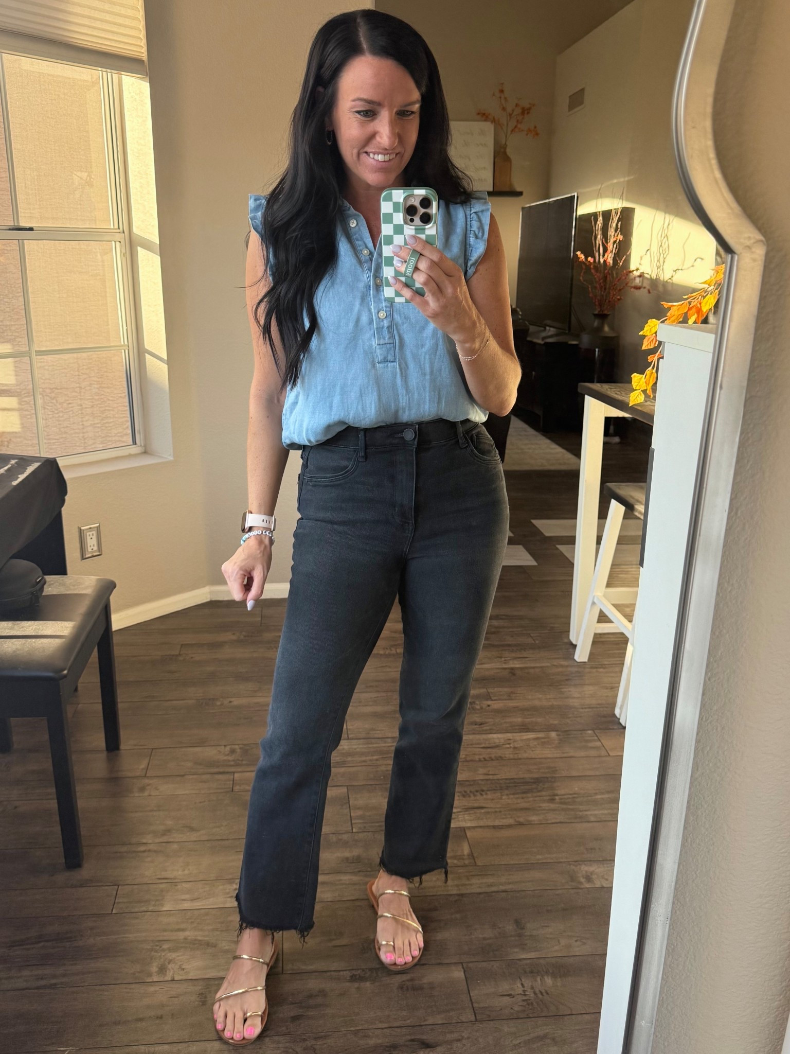 Teacher outfit of the day for early fall — my favorite cropped black jeans for work (I sized down one size as they’re a nice, stretchy but hugging fit. Seriously the BEST workwear jeans, worth every penny I promise!!). I’m in an old Loft denim shirt but I will try to link similar options. My gold sandals are from Amazon and fit TTS.

#LTKWorkwear #LTKFindsUnder100 #LTKStyleTip