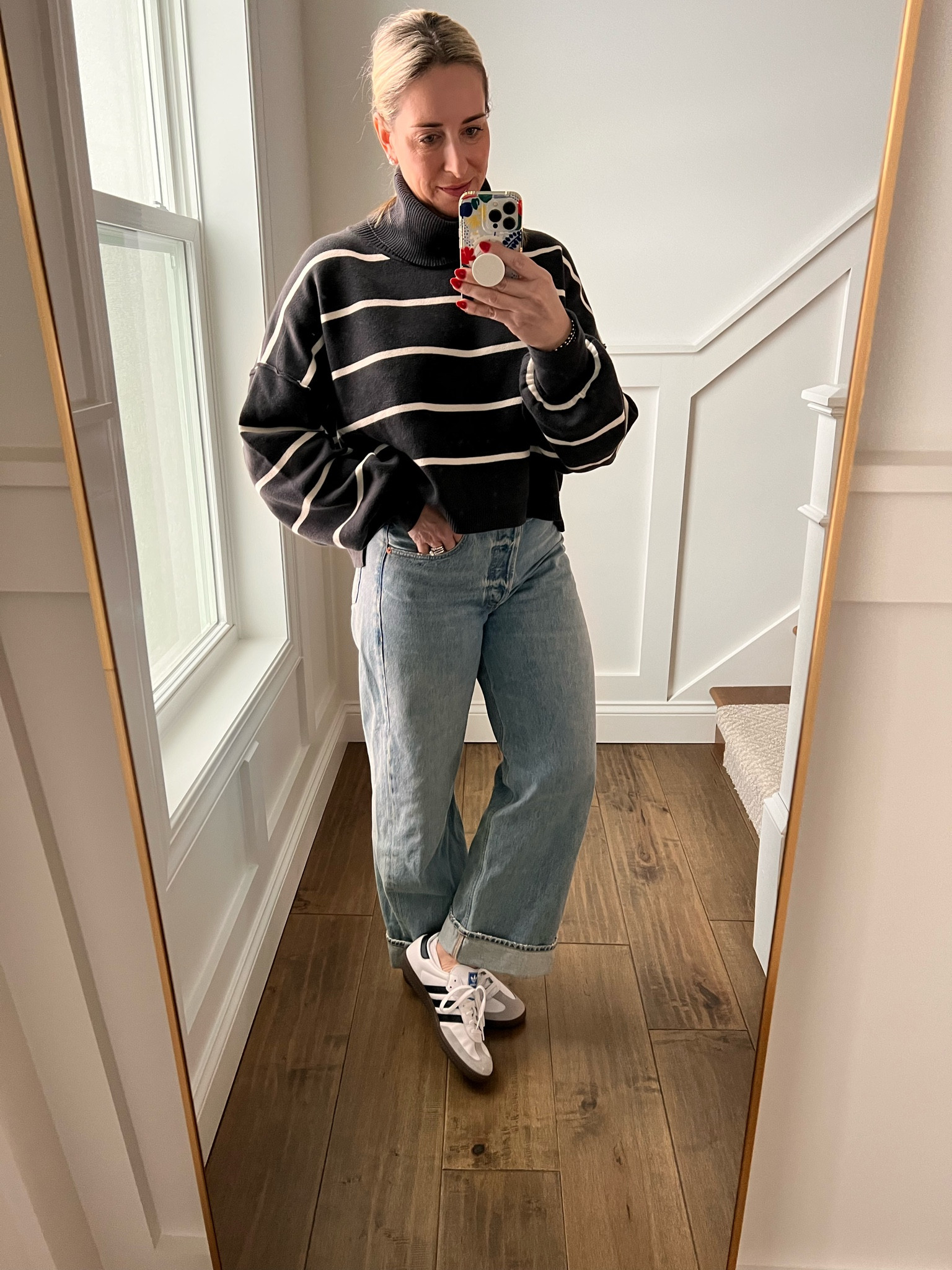 Everyday mom look

Free people stripe sweater (size down)

Citizens Ayala jeans 

Adidas samba 



#LTKstyletip #LTKshoecrush #LTKover40