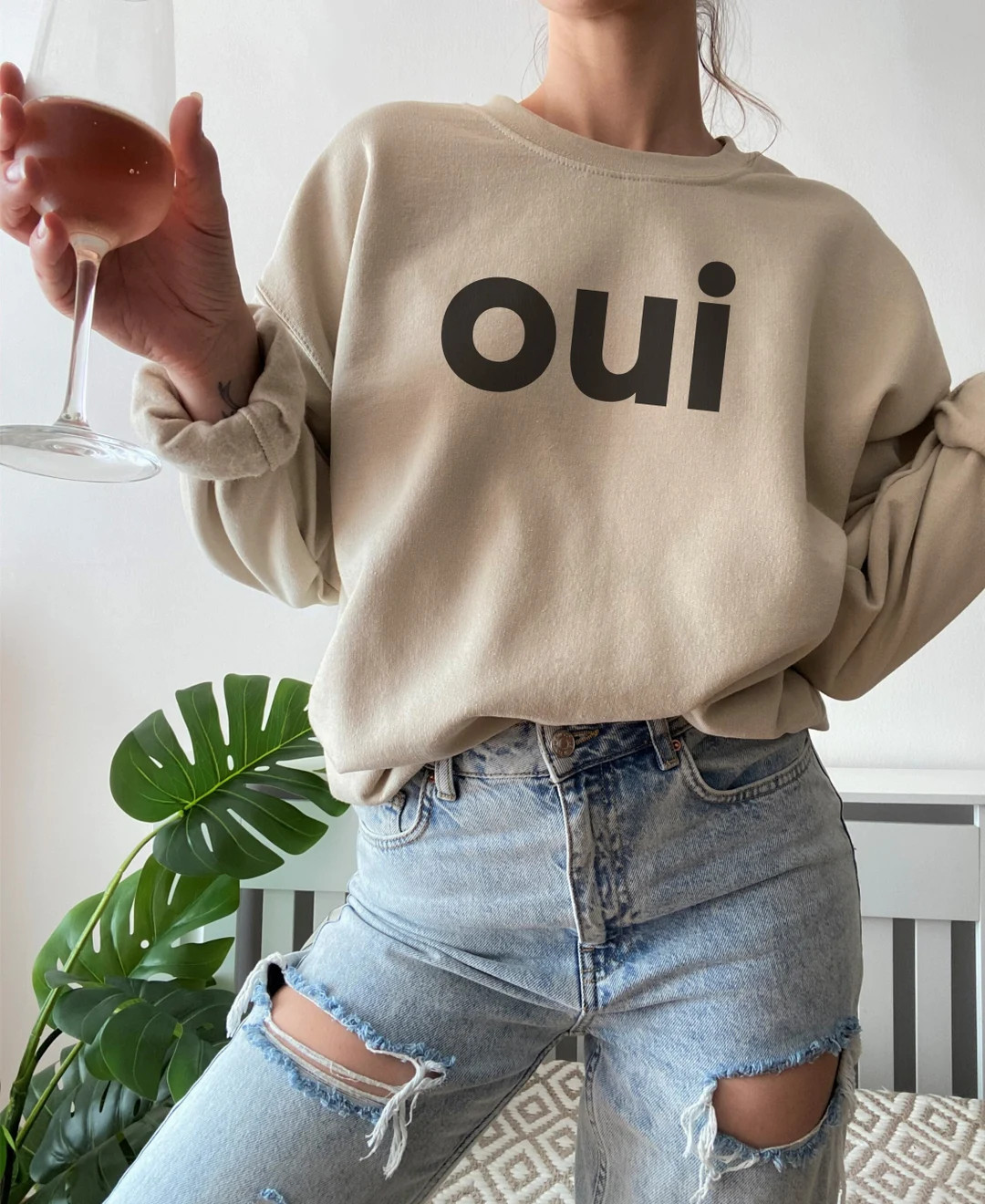 Oui Sweatshirt for Women Trendy Cute Graphic Sweatshirt Gift for Her French Gift for Paris Lover ... | Etsy (US)