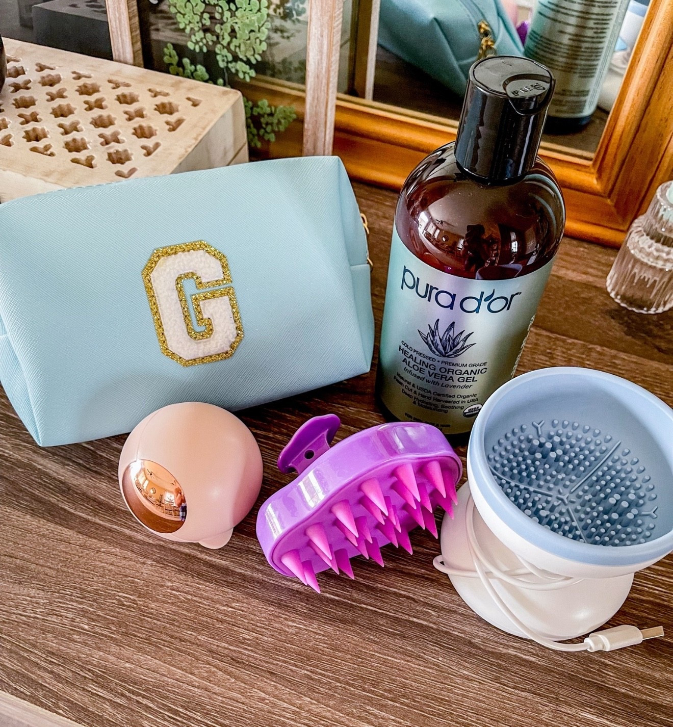 Amazon beauty finds. 




Travel cosmetic bag, makeup bag, travel makeup bag, electric makeup brush cleaner machine, lint roller, aloe Vera gel, self care products 


#LTKselfcare #LTKSeasonal #LTKHome #LTKFindsUnder50 #LTKBeauty #LTKTravel