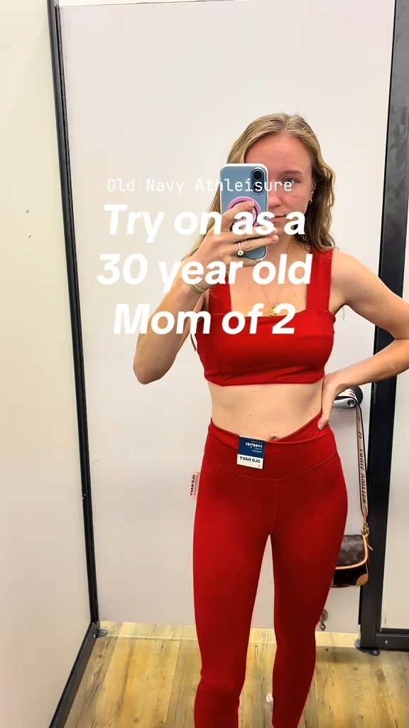 Athletic wear try on as a mom of 2! 

 