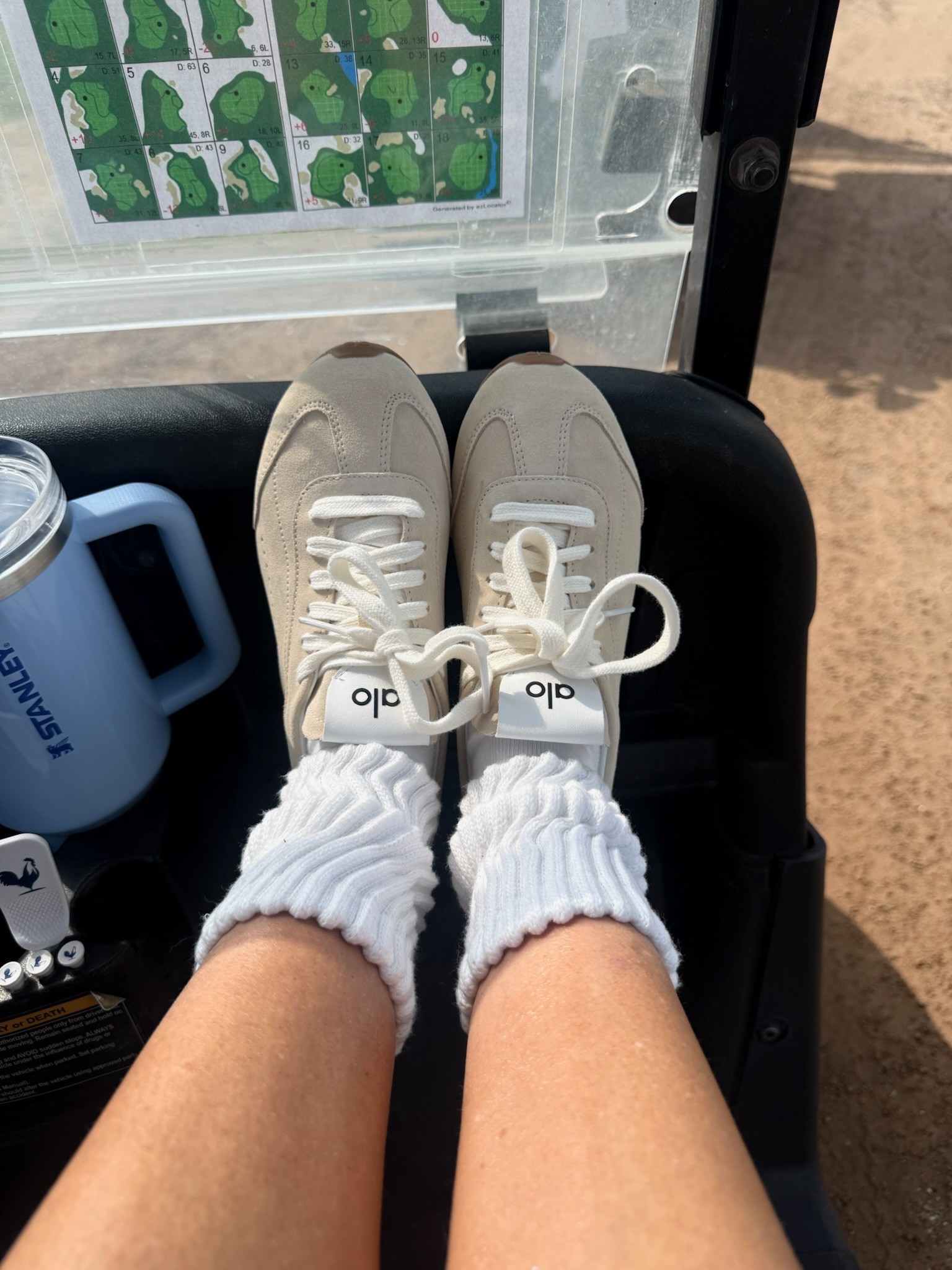 I have these sneakers in multiple colors… truly the cutest staple sports mom shoe! Grab them 30% off during @Alo Yoga’s member sale!

#LTKvlog