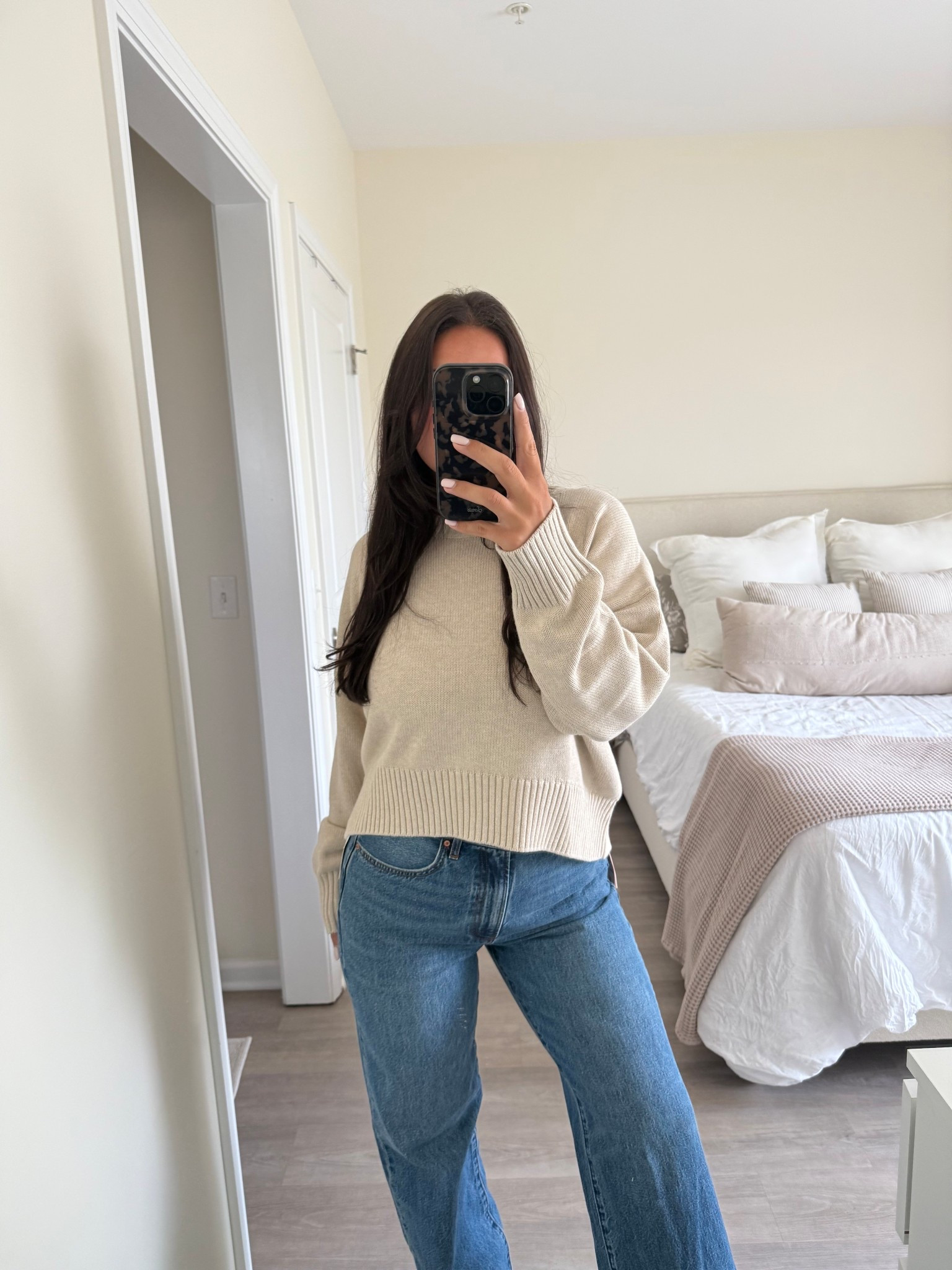 M in sweater
29 in denim

#LTKSeasonal #LTKStyleTip