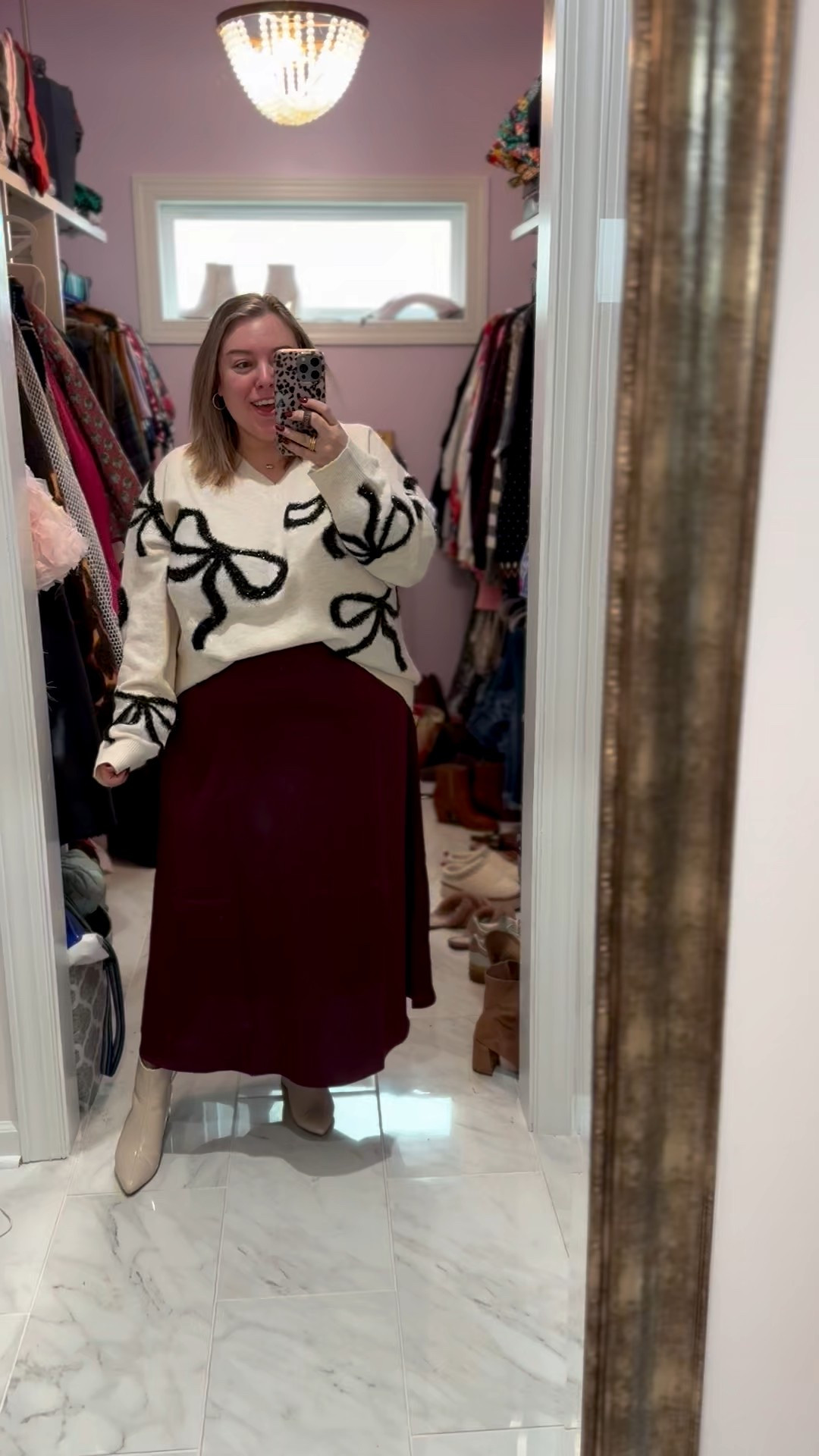 🎀 I’m BACK with some new arrivals from Ulla Popken! If you haven’t checked them out, they specialize in plus size clothing and their pieces are so cute and such nice quality! 🎀 

I’m wearing a 20/22 in this sweater and skirt. Use code OLIVIAULLA to save on your order! 🩷

#LTKPlusSize #LTKootd #LTKFindsUnder100