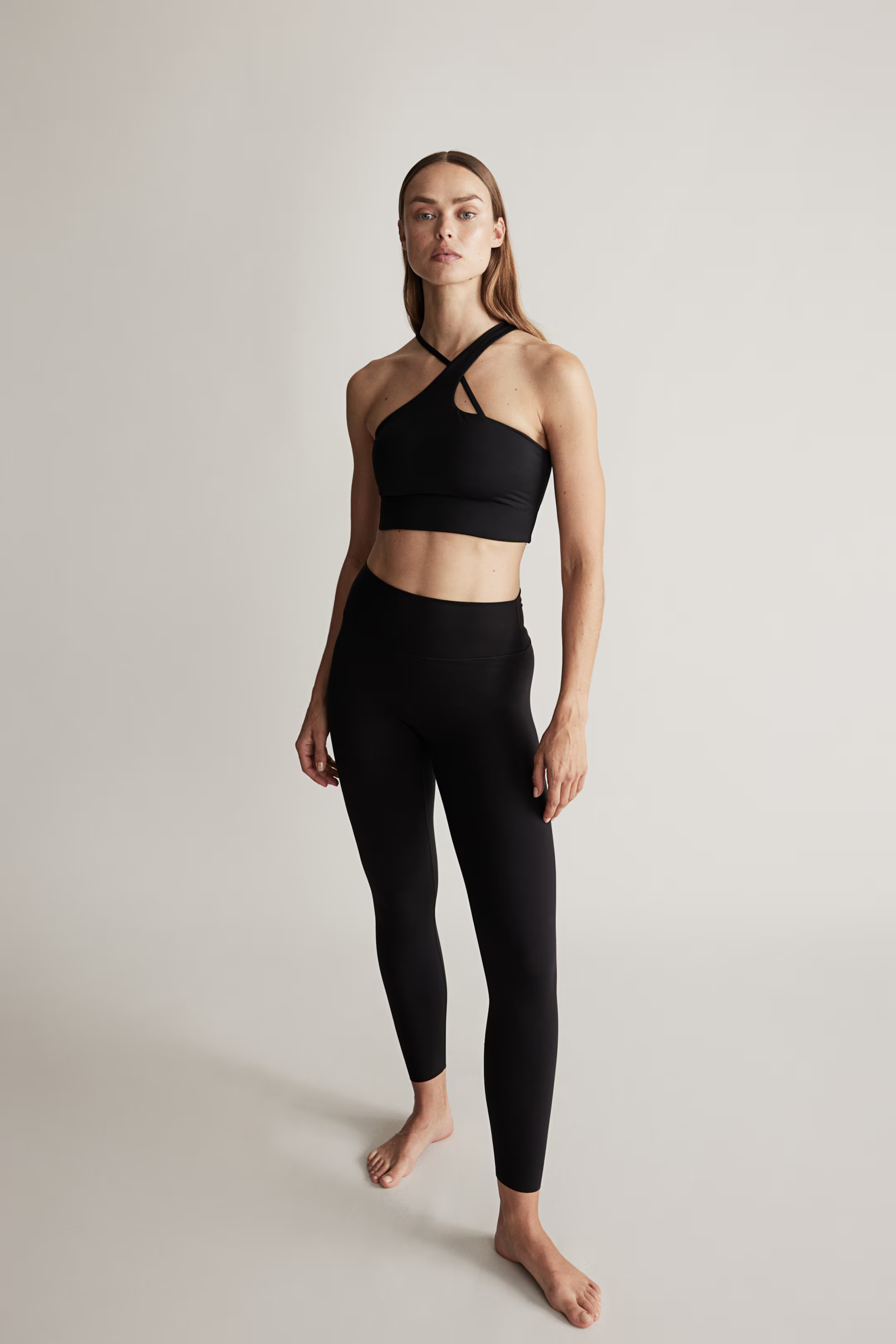Sport-BH aus SoftMove™ Light Support | H&M (DE, AT, CH, NL, FI)
