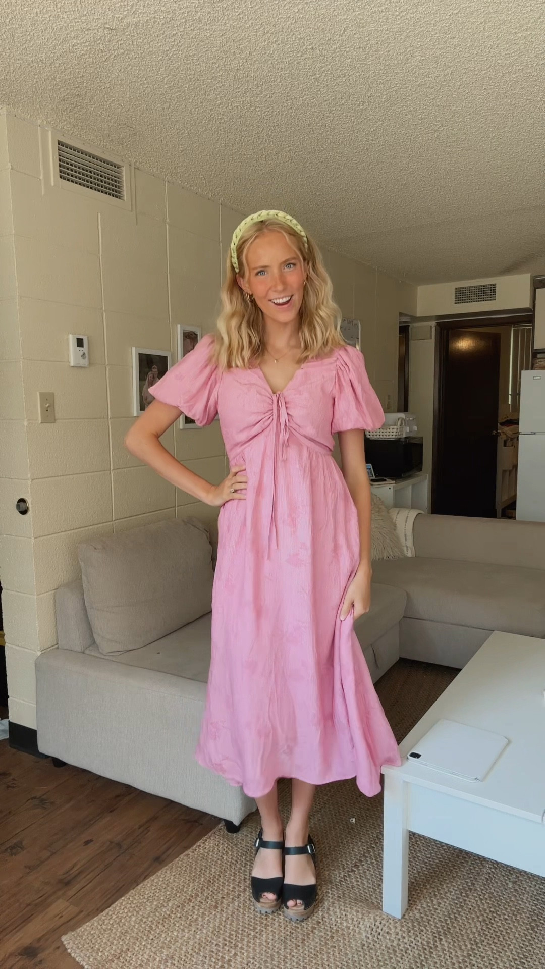 cutest drawstring tie midi dress !! comes in multiple colors 🩷🩵💚💛

#LTKWedding #LTKStyleTip