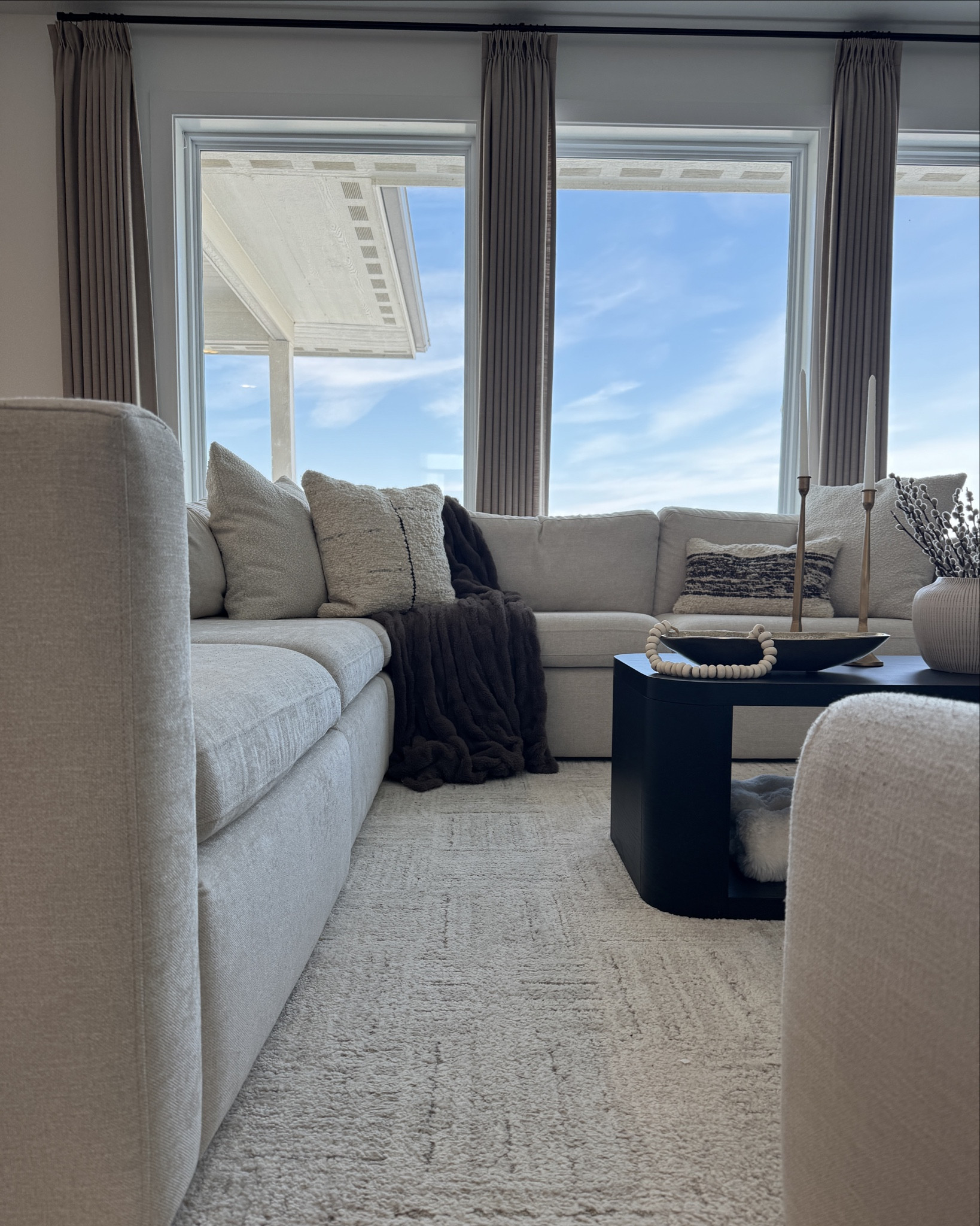 Living room decor refresh. 

#LTKHome #LTKStyleTip #LTKFindsUnder50