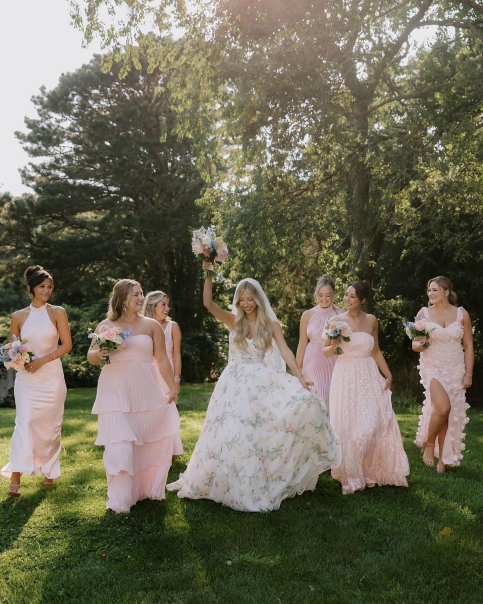 The perfect baby pink bridesmaid dresses 🎀