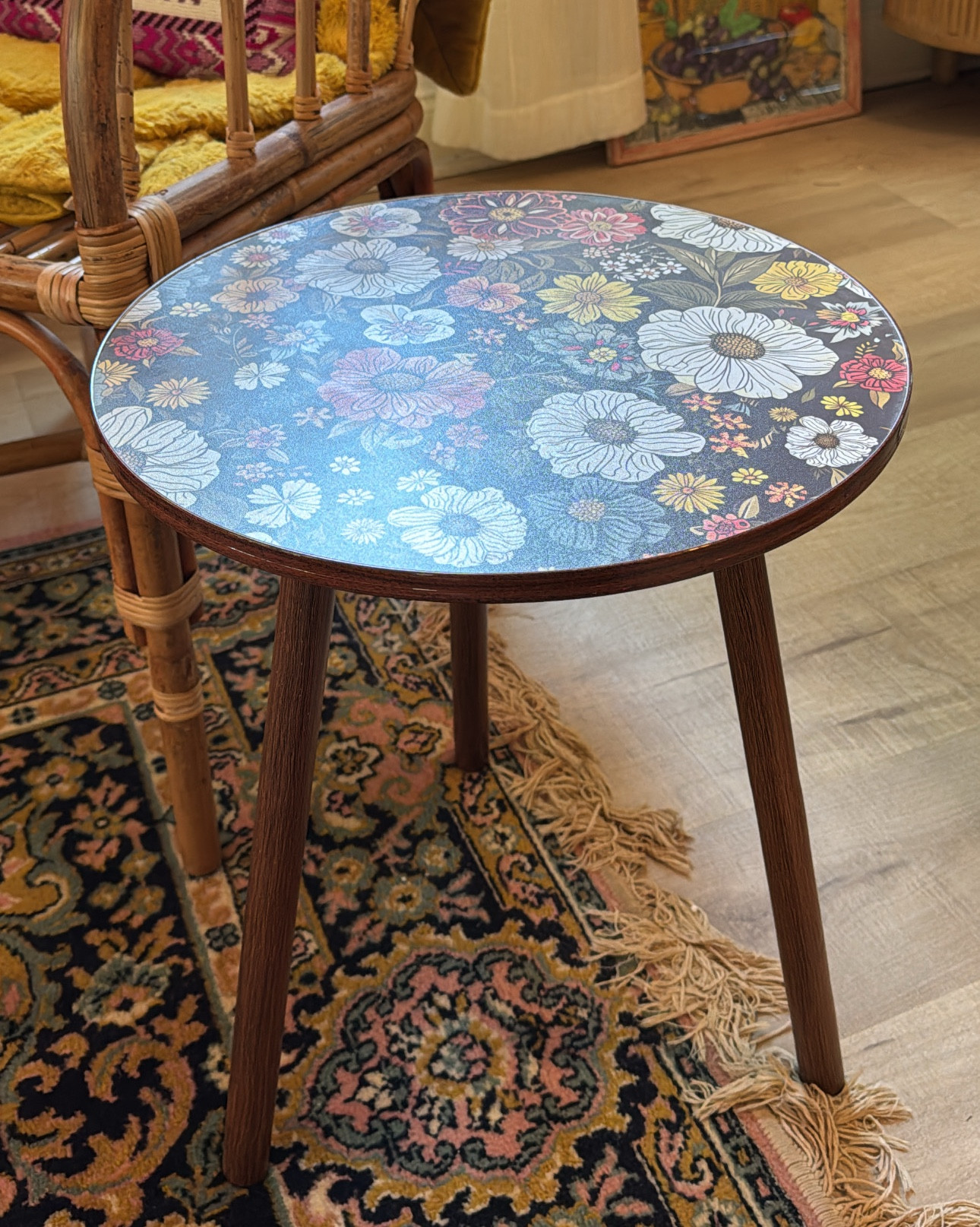 the cutest little table 🥹