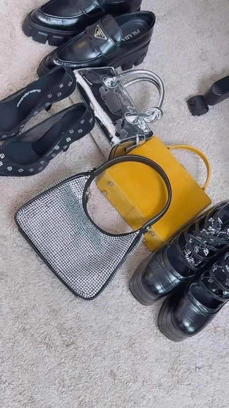 Fall accessories I can’t wait to wear… 


#LTKitbag #LTKshoecrush #LTKVideo