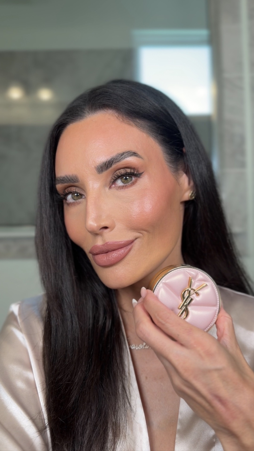 I’m in love. YSL just dropped a cushion foundation and it’s so stunning. My new favorite foundation. It is so blurring

#LTKselfcare #LTKBeauty #LTKgrwm