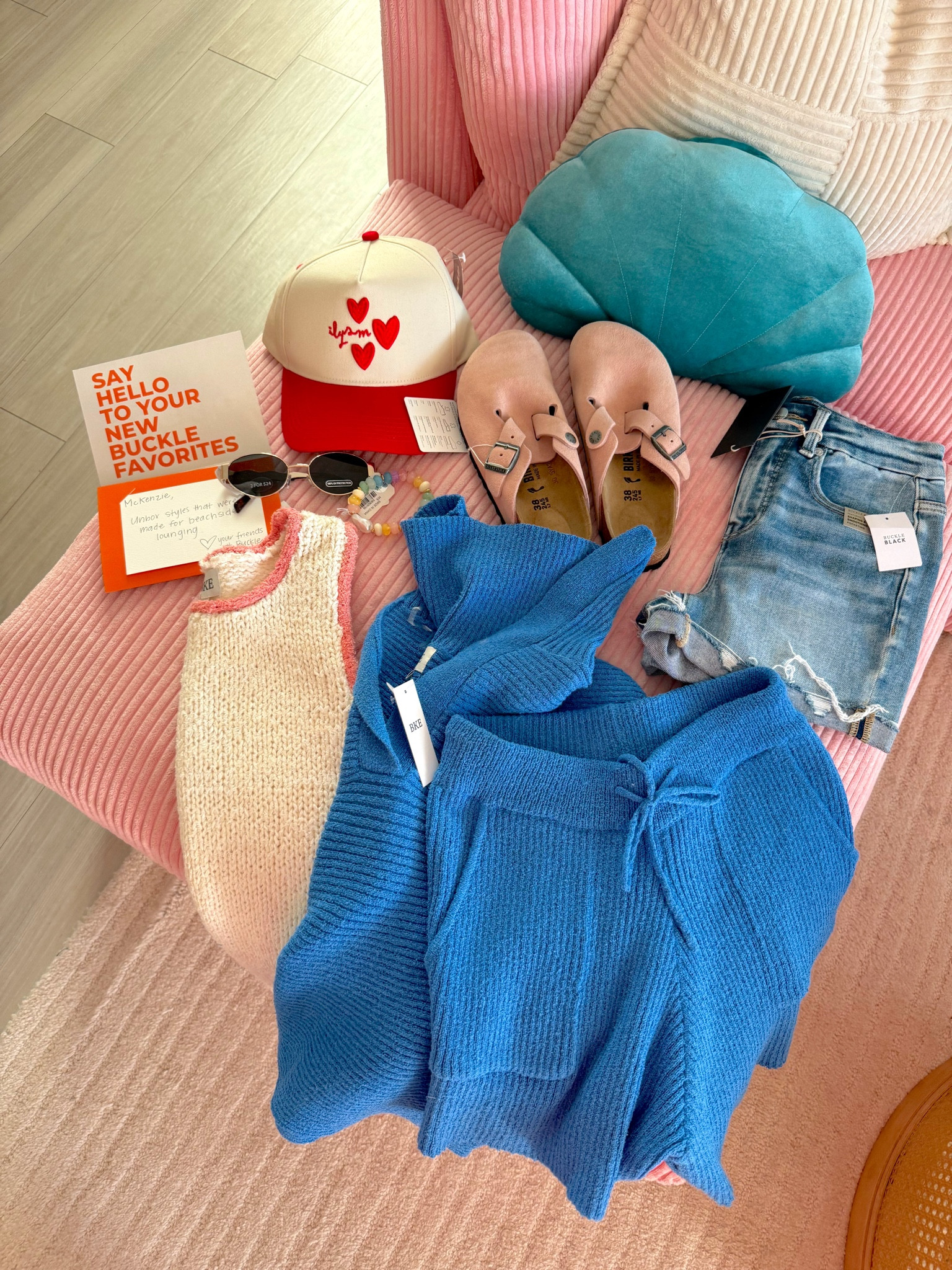 new arrivals from @buckle ! 💕