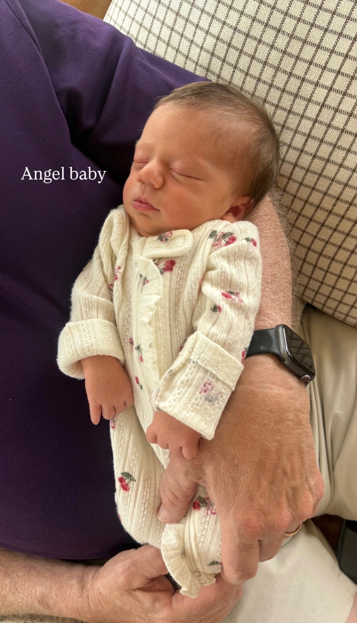 Noa’s sweet onesie 🤍 I have this in yellow for her too!

#LTKBaby #LTKmomlife