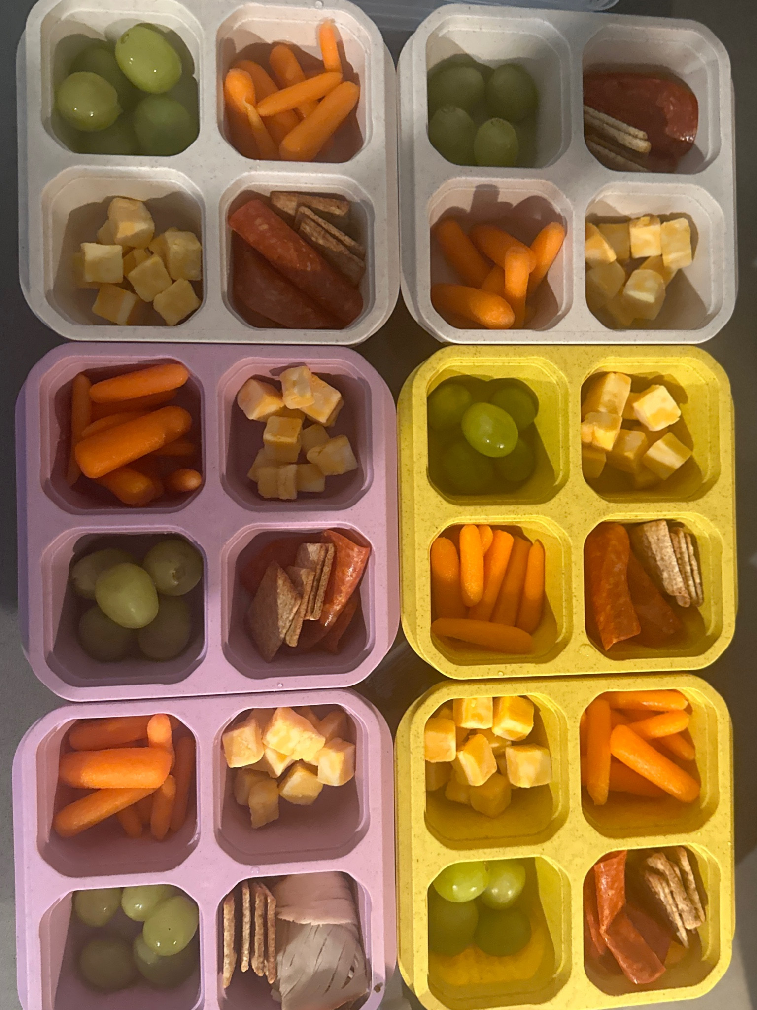 My adult snack box! Prepared these for the week so I can grab and go. Got the containers from Amazon 🍴

#LTKfitness #LTKhome #LTKfamily