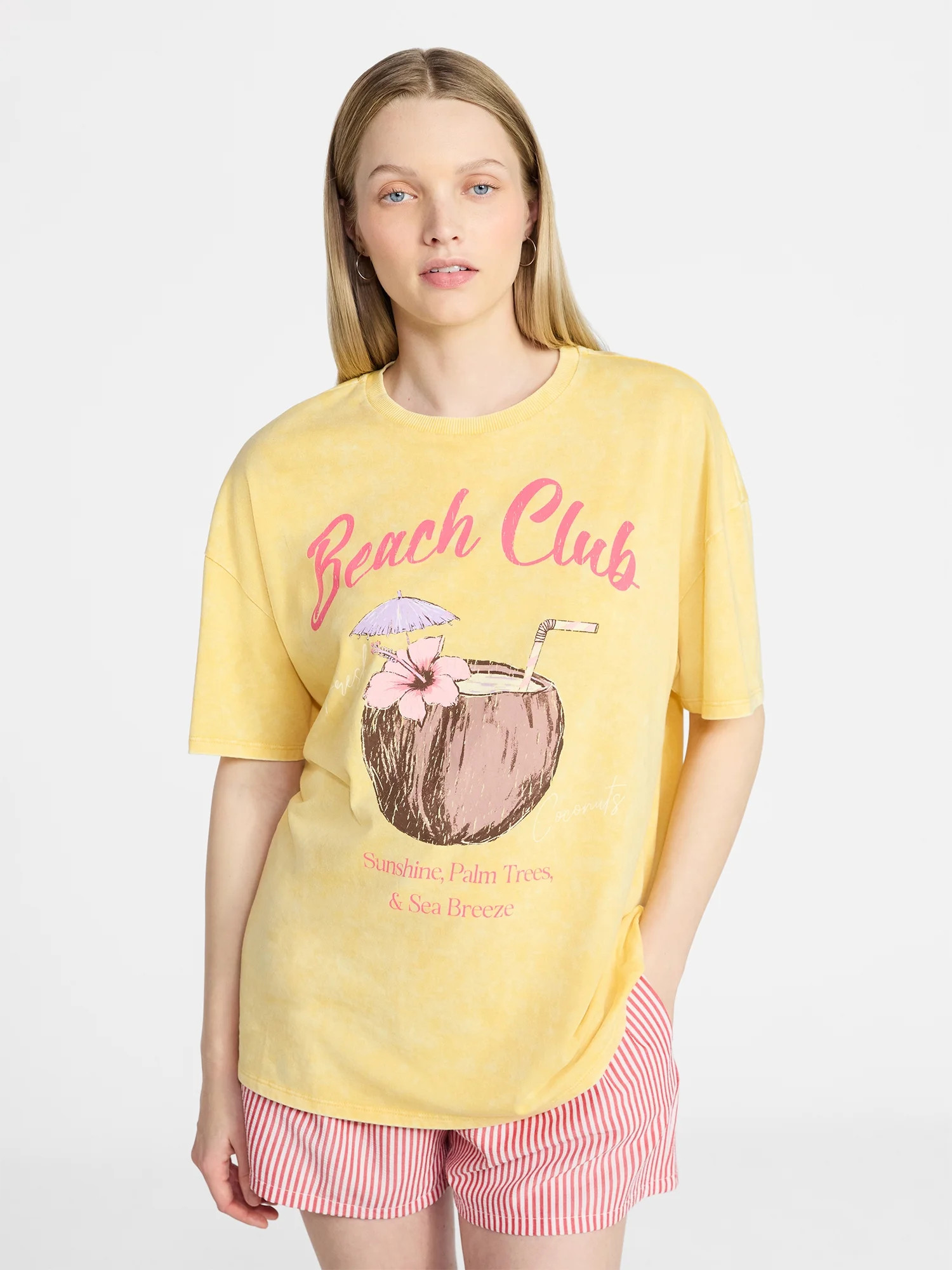 No Boundaries Graphic Oversized Boyfriend Tee, Women's XXS-XXL | Walmart (US)