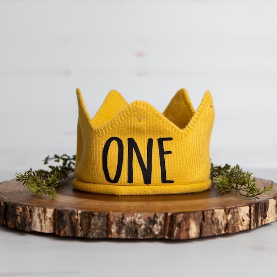 First Birthday Gold Crown. 1st Birthday Knit Crown for Boy. | Etsy | Etsy (US)