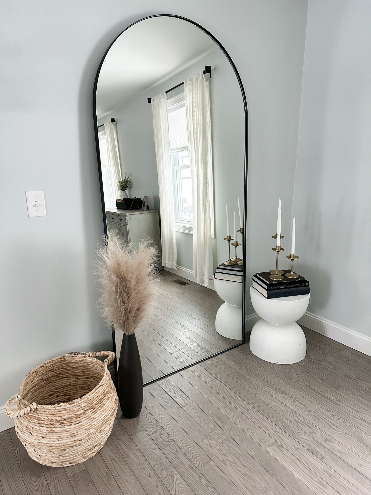 The mirror of my dreams.

#LTKhome #LTKstyletip
