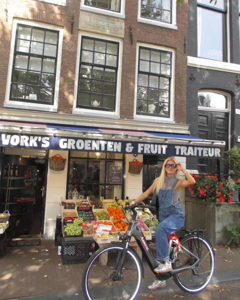 Obsessed with these glasses. They come in a bunch of cool colors!