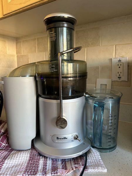 Getting ready for spring and summer with my juicer 


#LTKhome