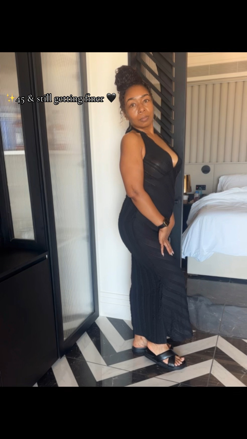 Serving vacation elegance at 45. 🖤✨

Proof that confidence is the best thing you can wear. Cheers to another year of growth, gratitude, and looking better with time. 🥂🌴

#45AndFabulous #Over40Style #VacationStyle #BirthdayStyle #BlackDressMoment

#LTKootd #LTKOver40 #LTKTravel