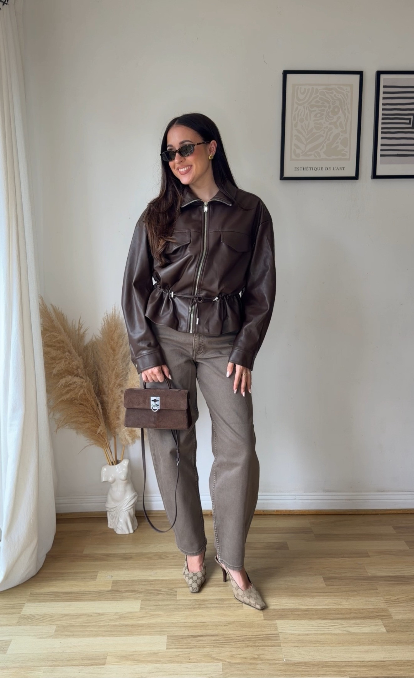 I wear size 6 regular in the jeans and small in the jacket. These jeans are gorg for autumn, they're a mid rise barrel style! And loveee this jacket 🍂 

 #LTKuk #LTKautumn #LTKstyletip